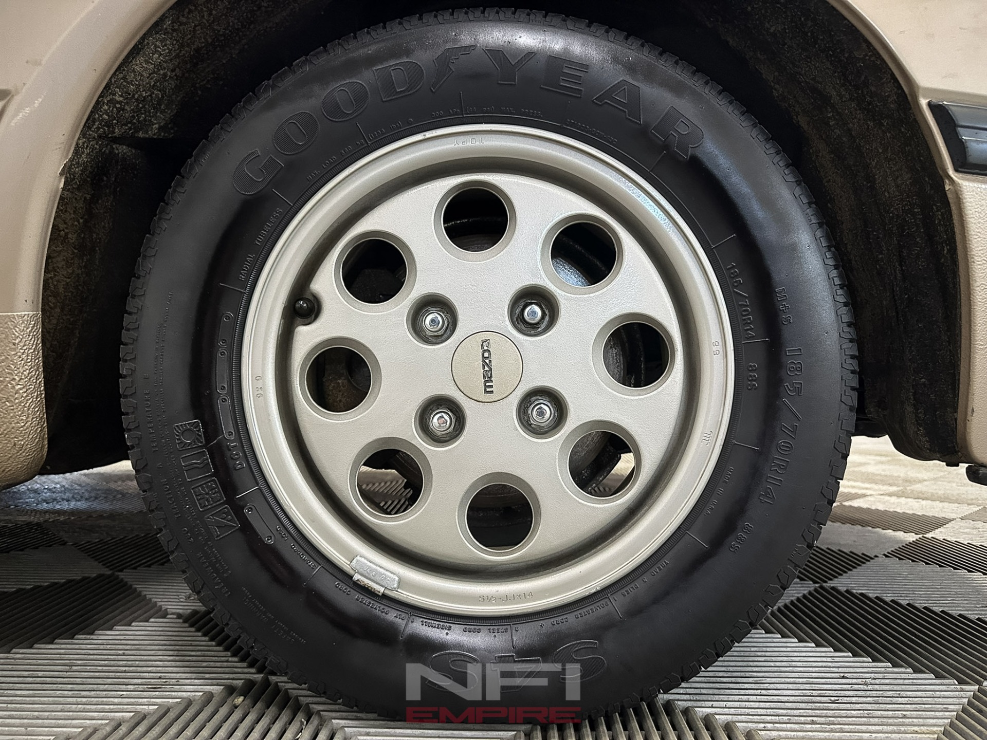 1986 Mazda RX7 16