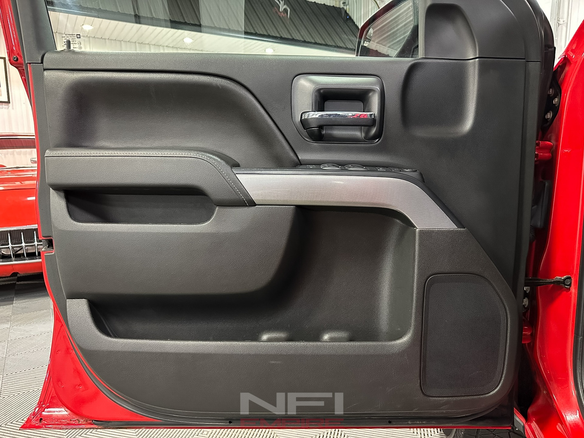 2016 Chevrolet Silverado 1500 Crew Cab 31