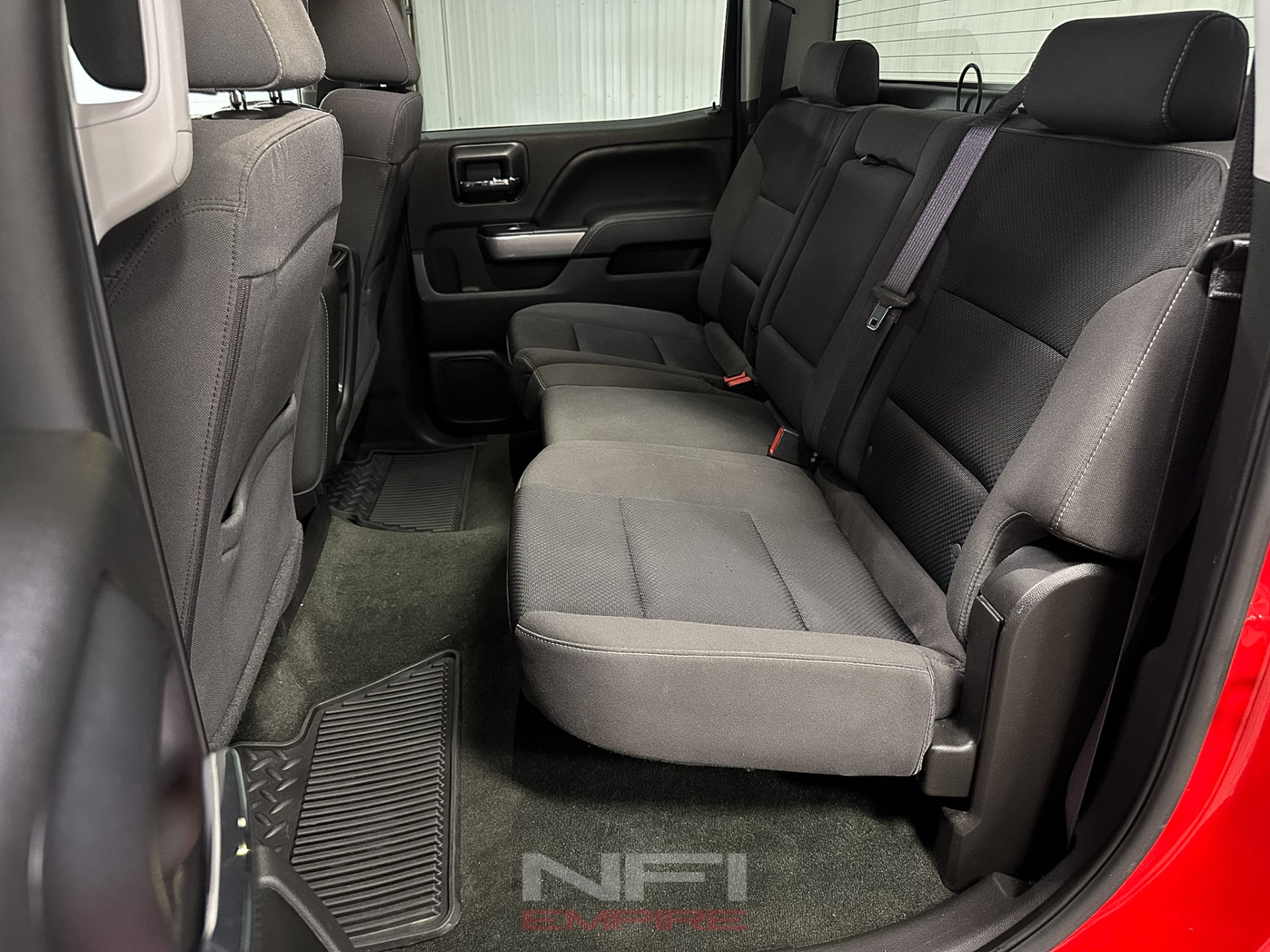 2016 Chevrolet Silverado 1500 Crew Cab 42