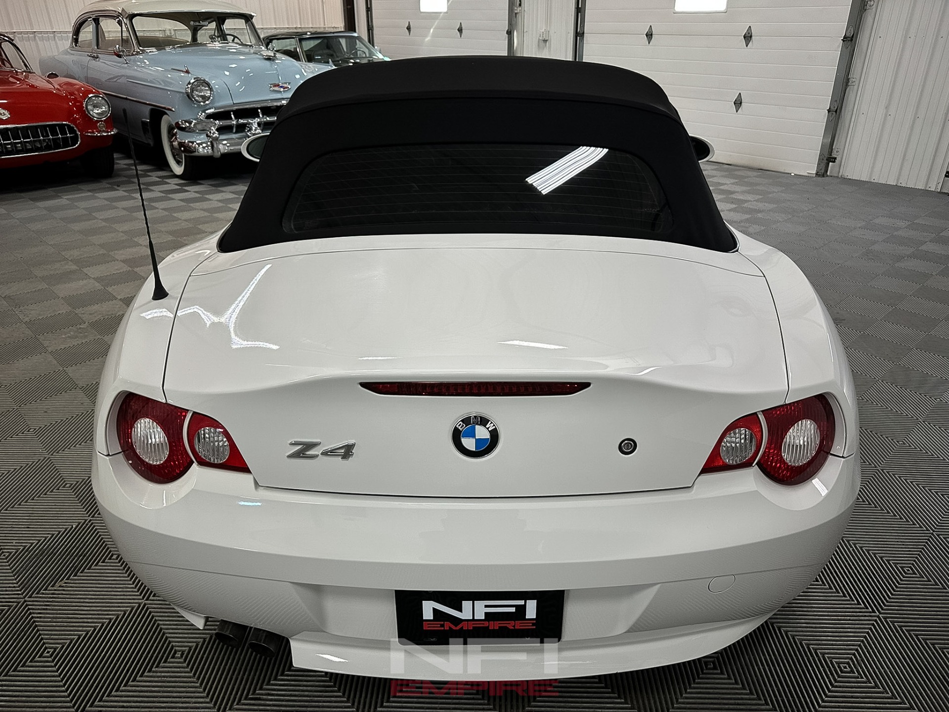 2005 BMW Z4 17