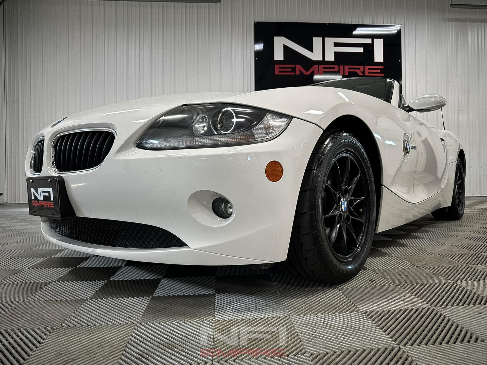 2005 BMW Z4 22