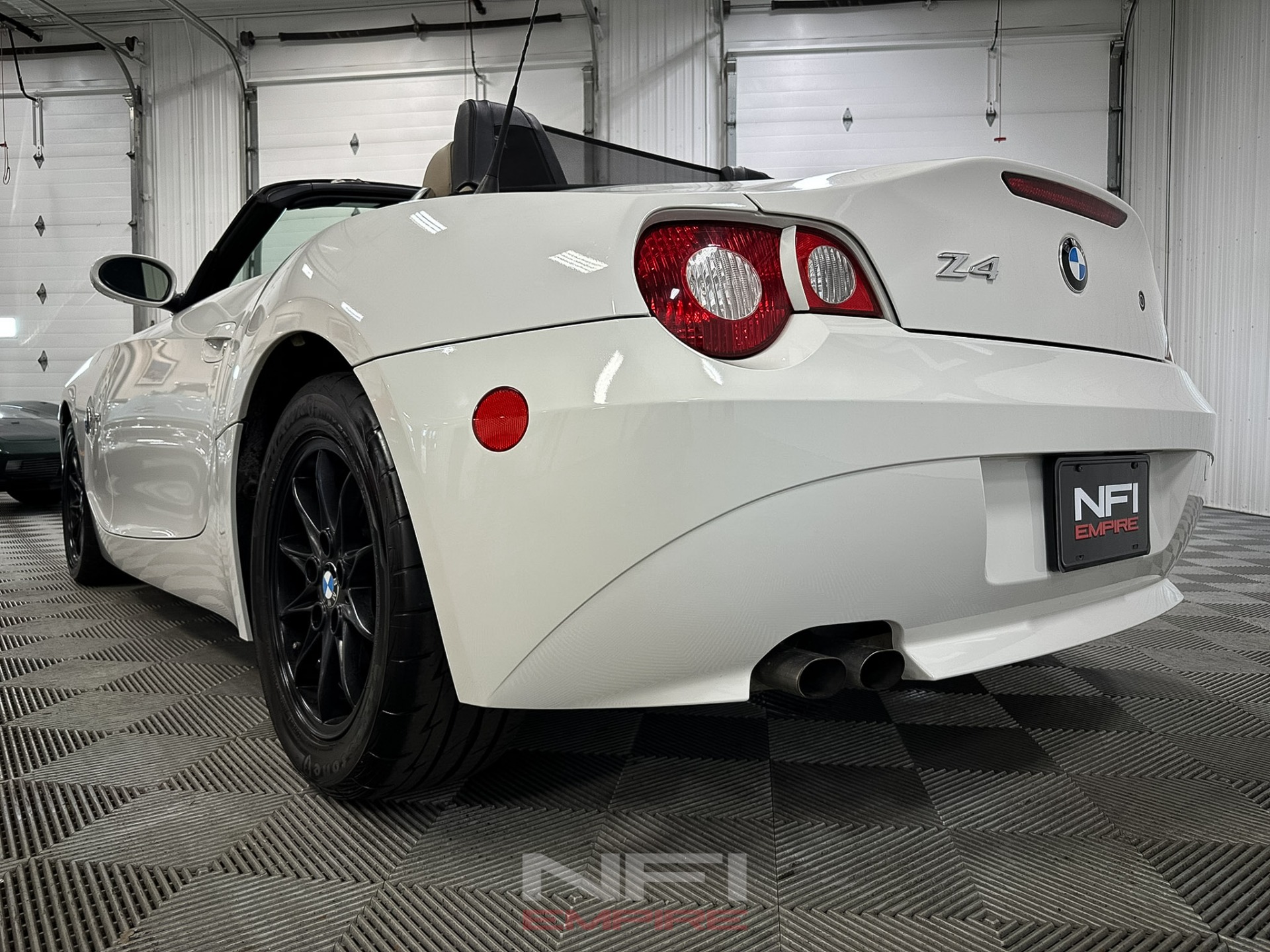 2005 BMW Z4 30