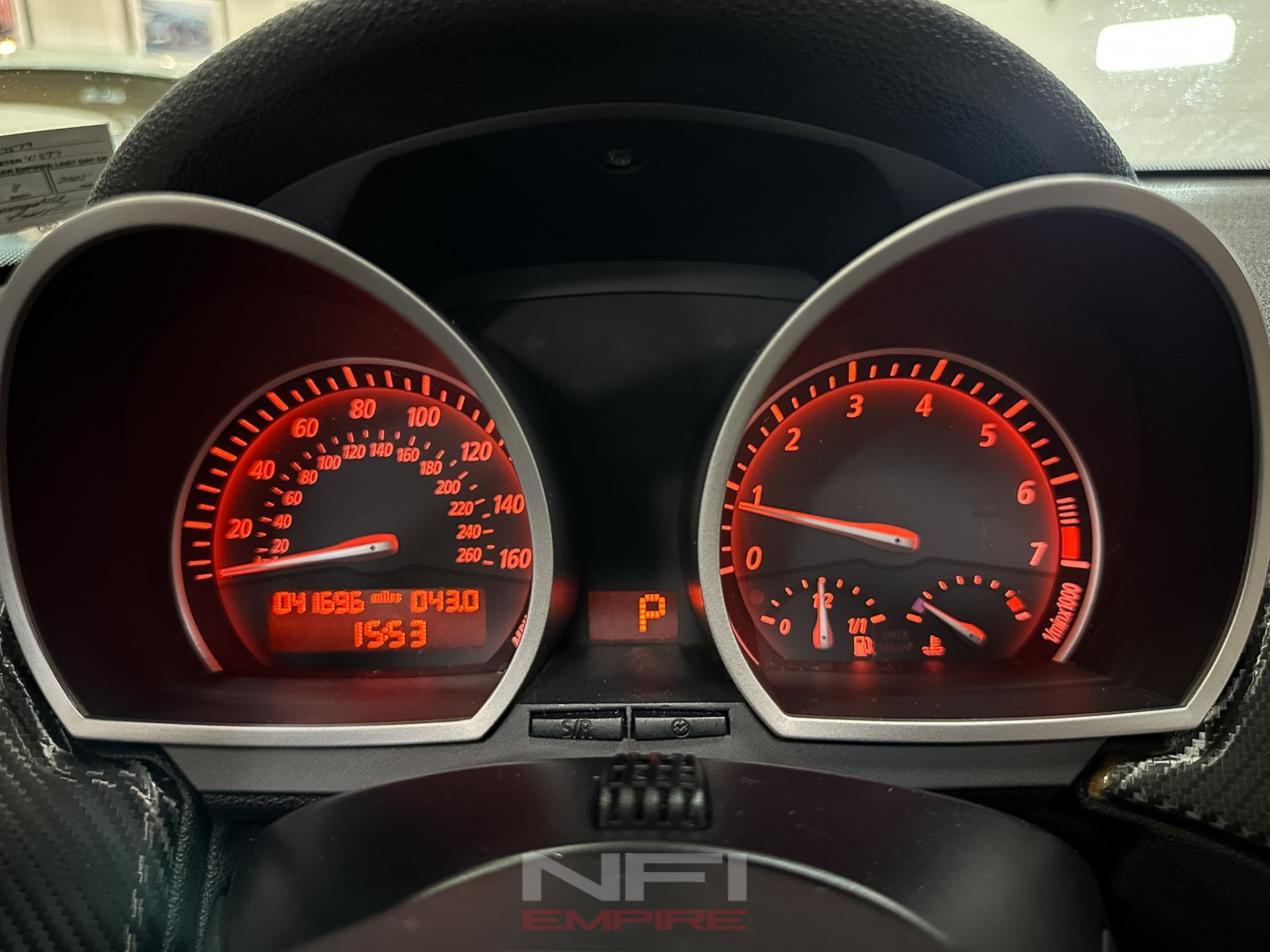 2005 BMW Z4 38
