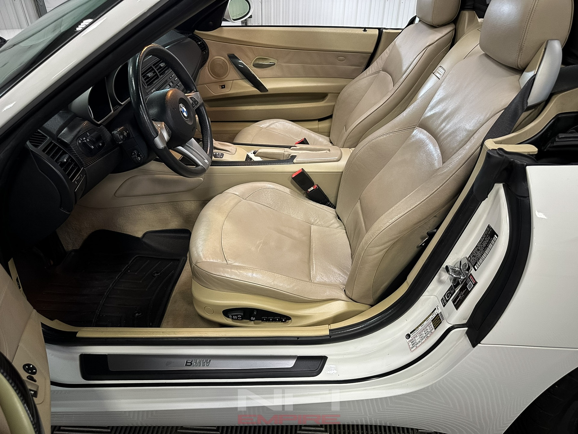 2005 BMW Z4 46