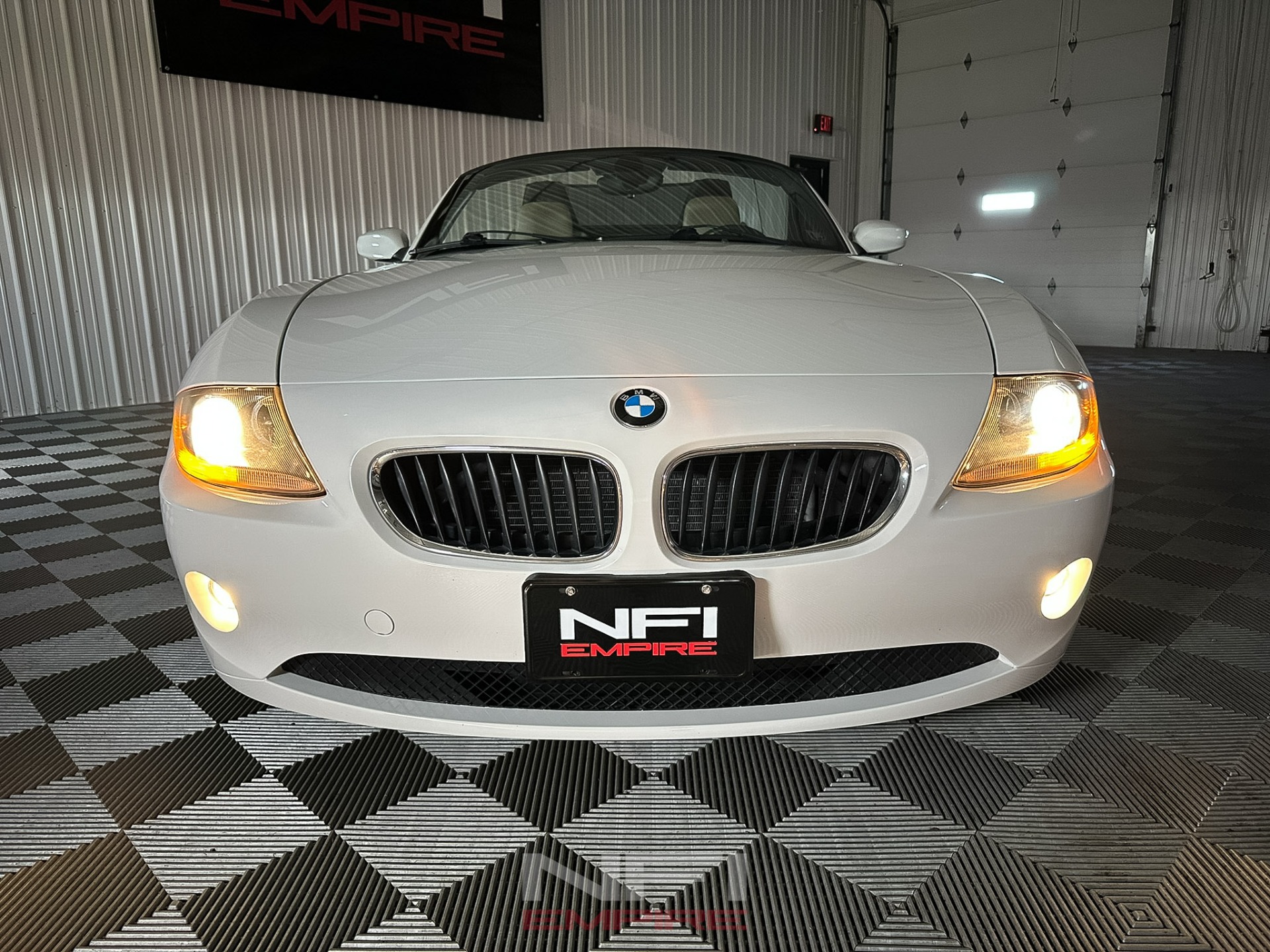 2005 BMW Z4 61