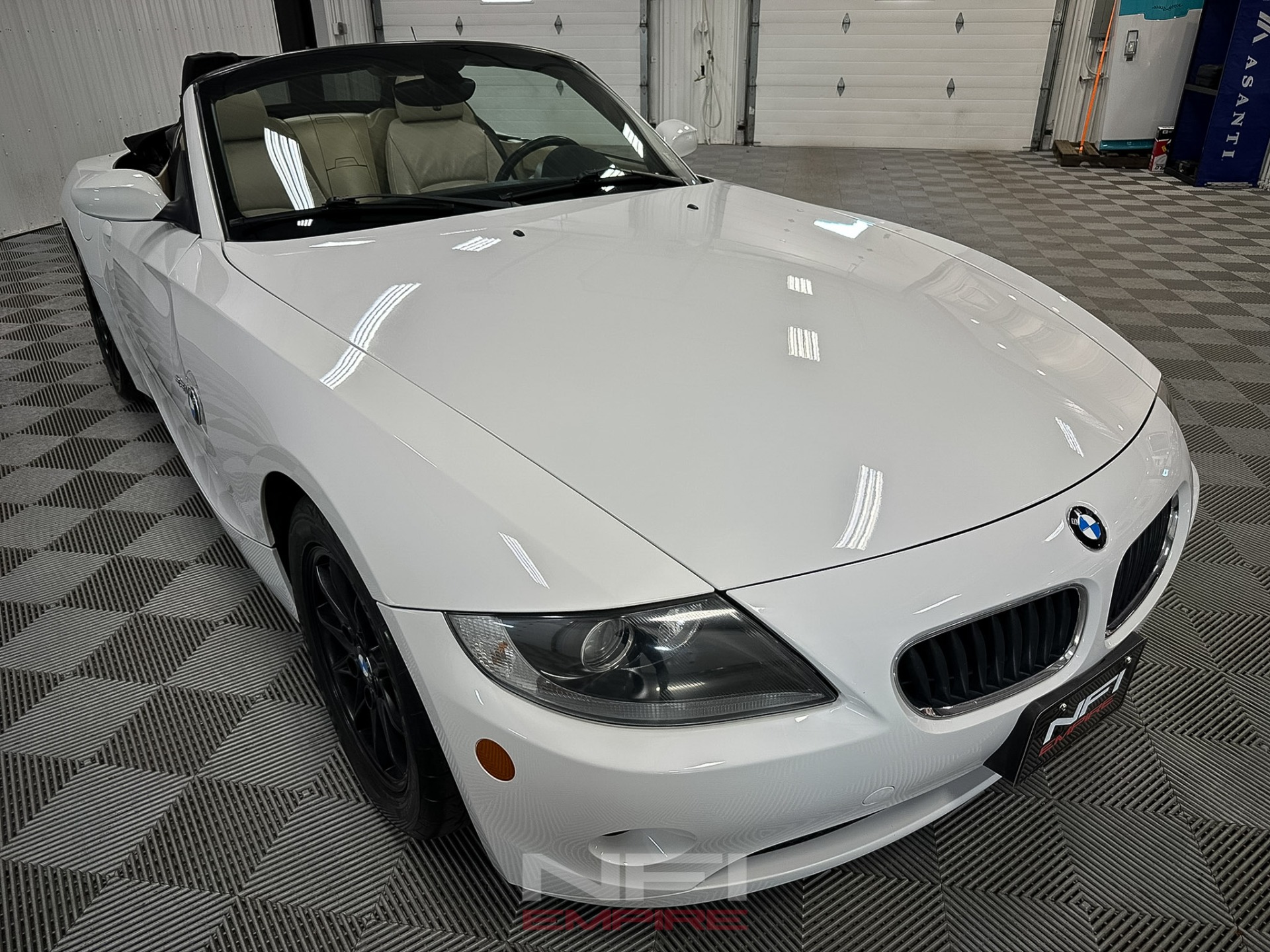 2005 BMW Z4 9