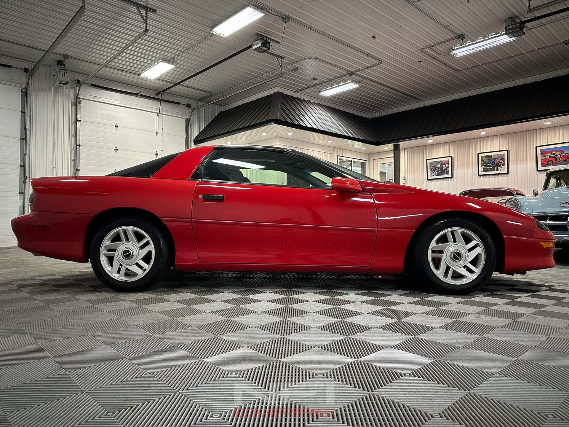 1995 Chevrolet Camaro 17
