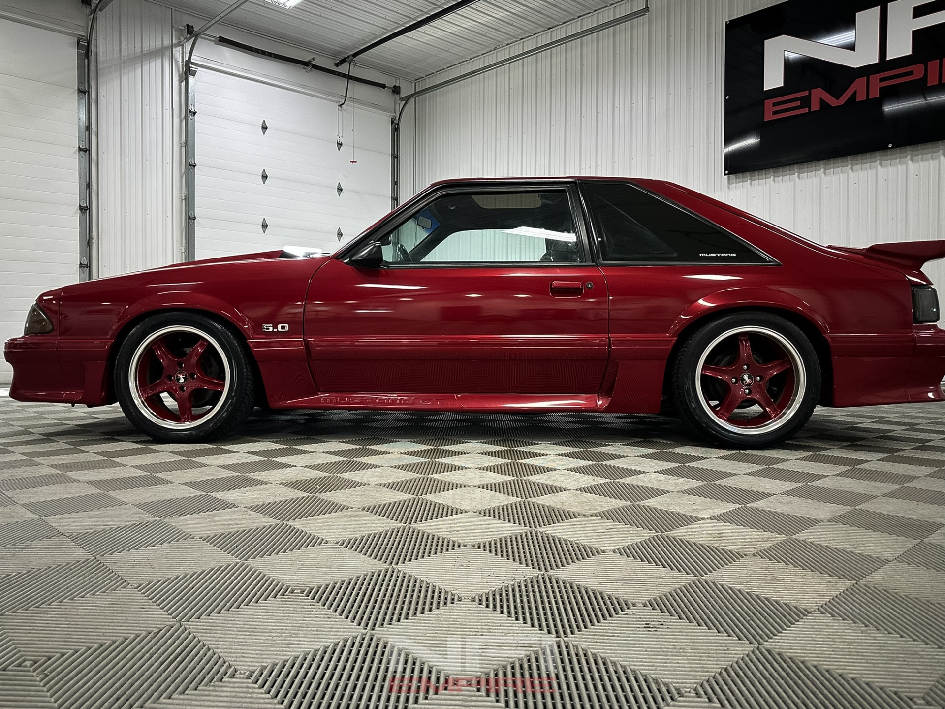 1991 Ford Mustang 11