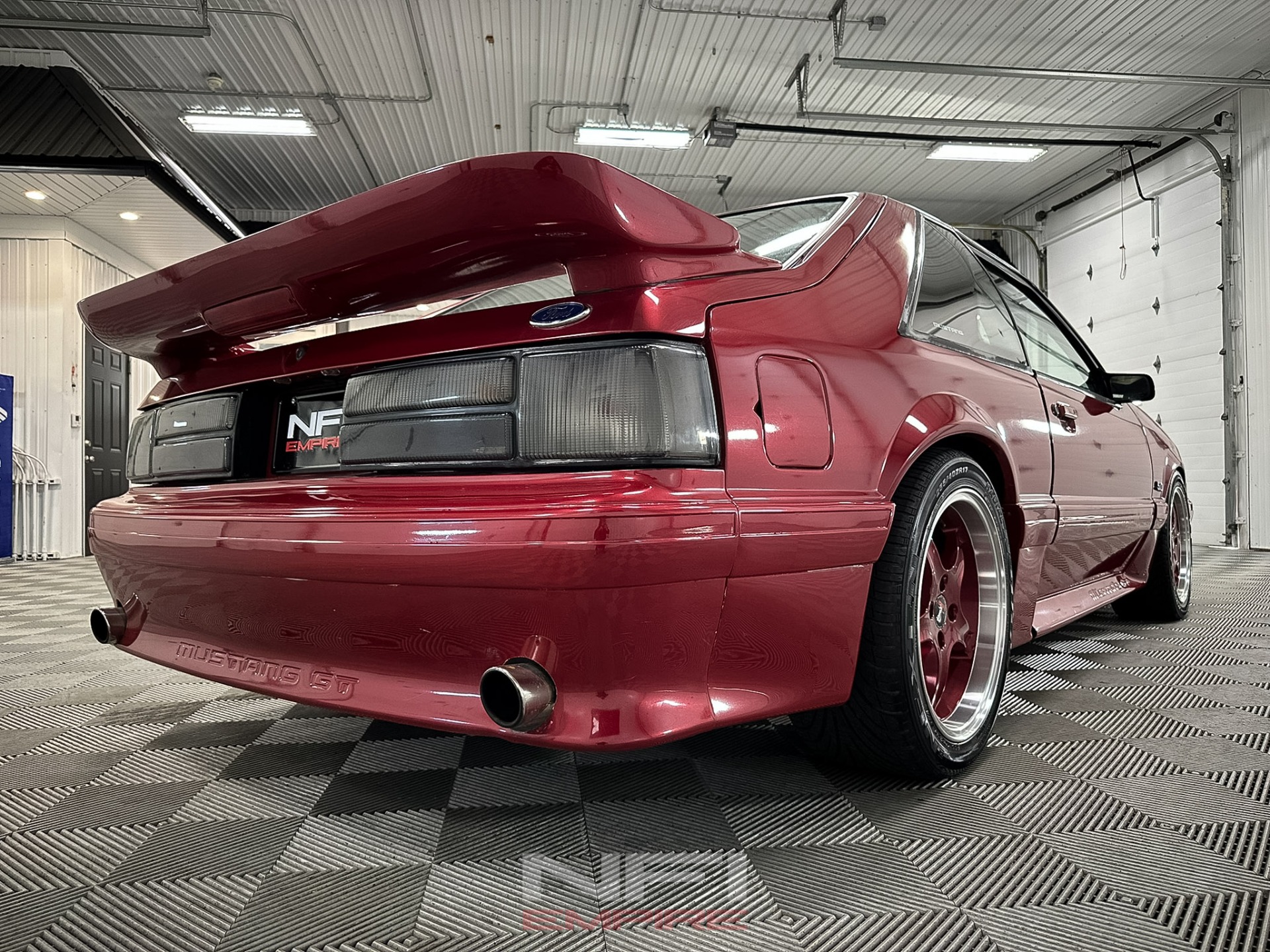1991 Ford Mustang 19