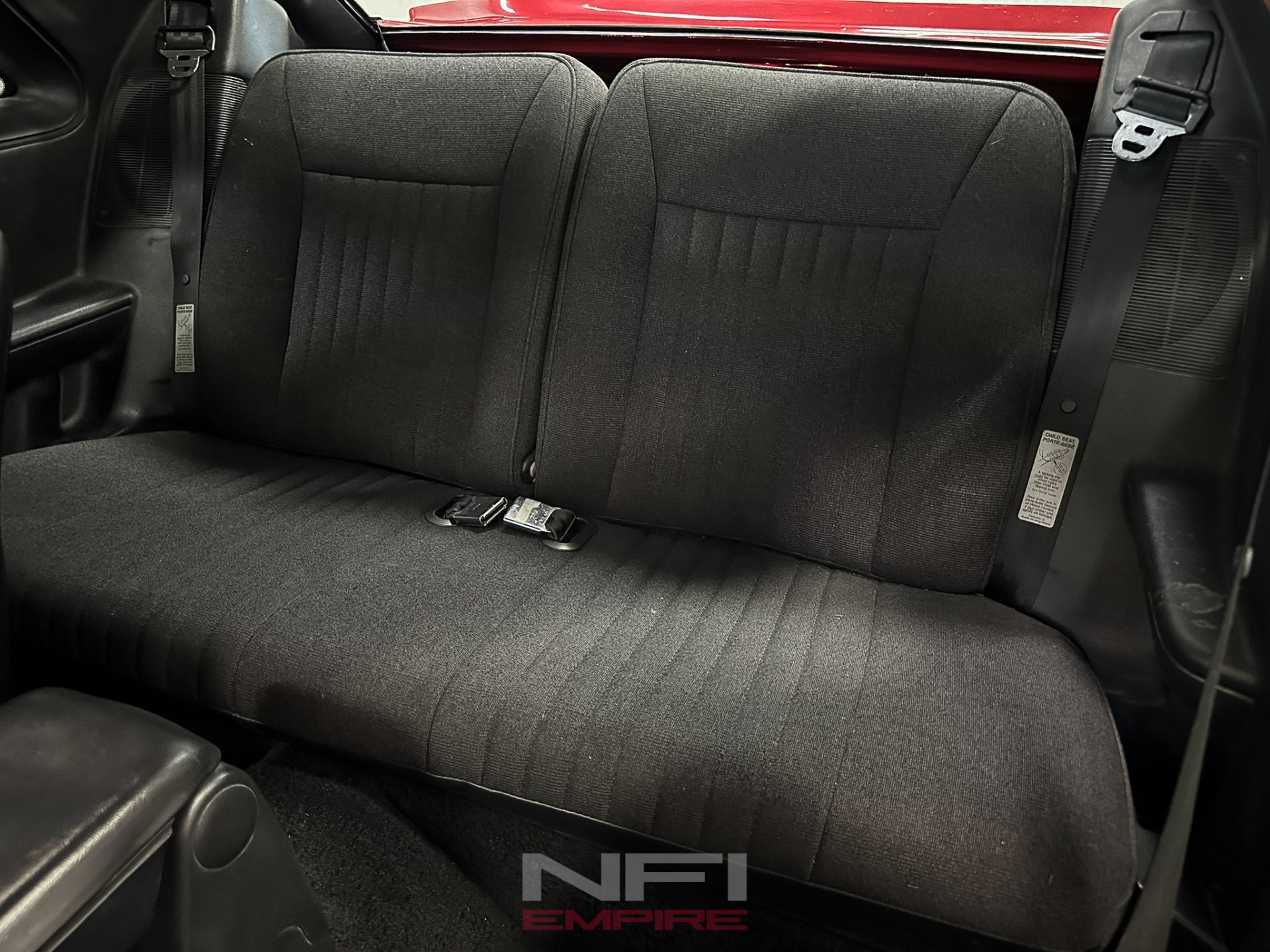 1991 Ford Mustang 36
