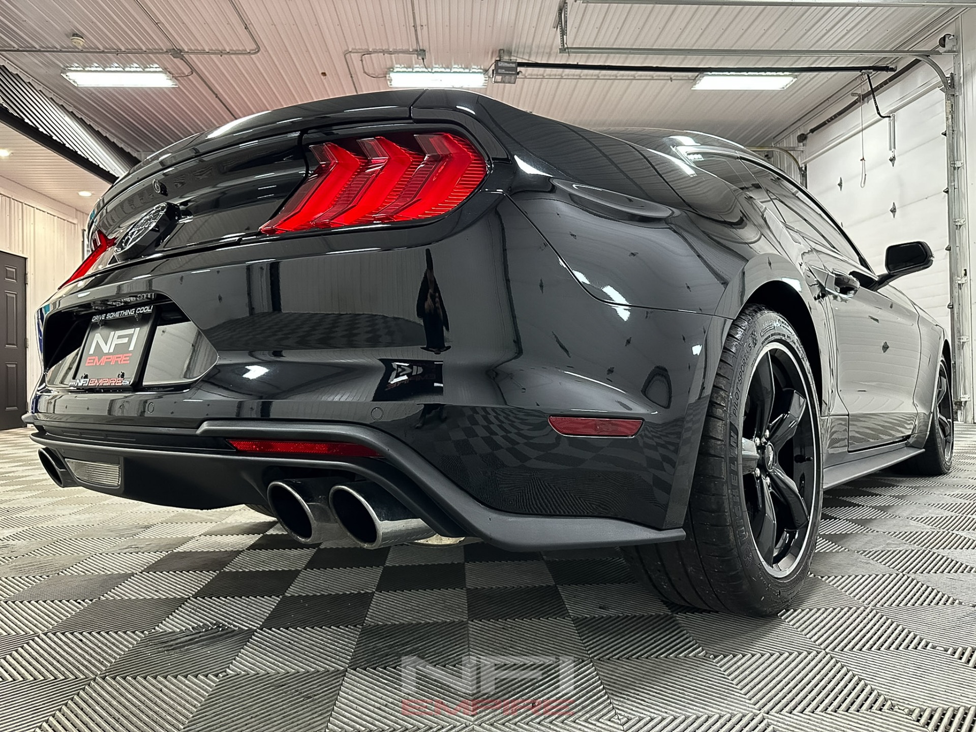 2019 Ford Mustang 19