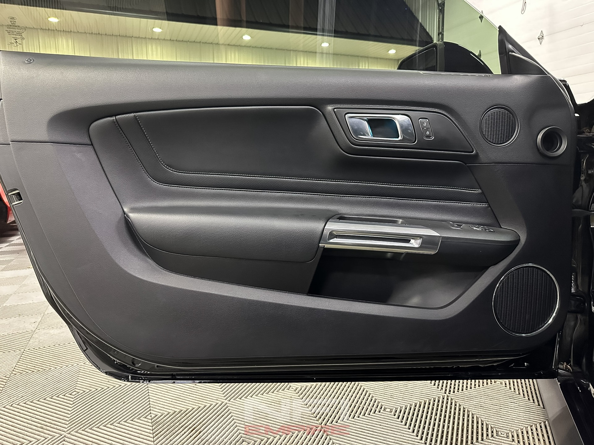 2019 Ford Mustang 33