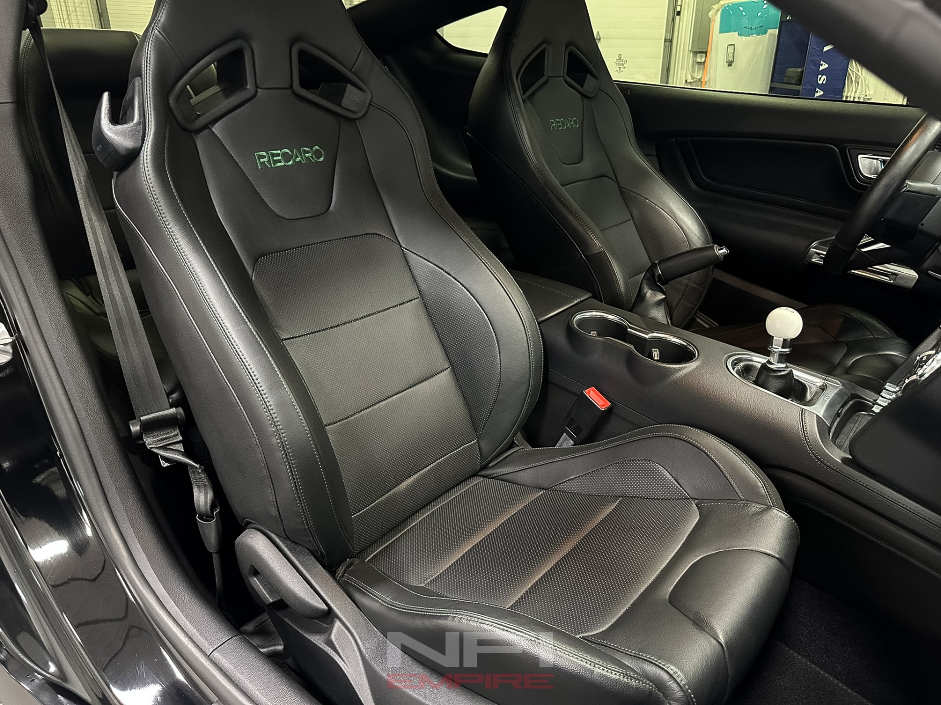 2019 Ford Mustang 36