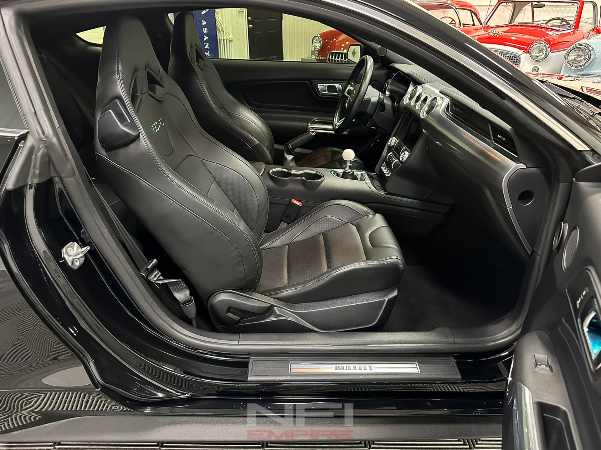 2019 Ford Mustang 38