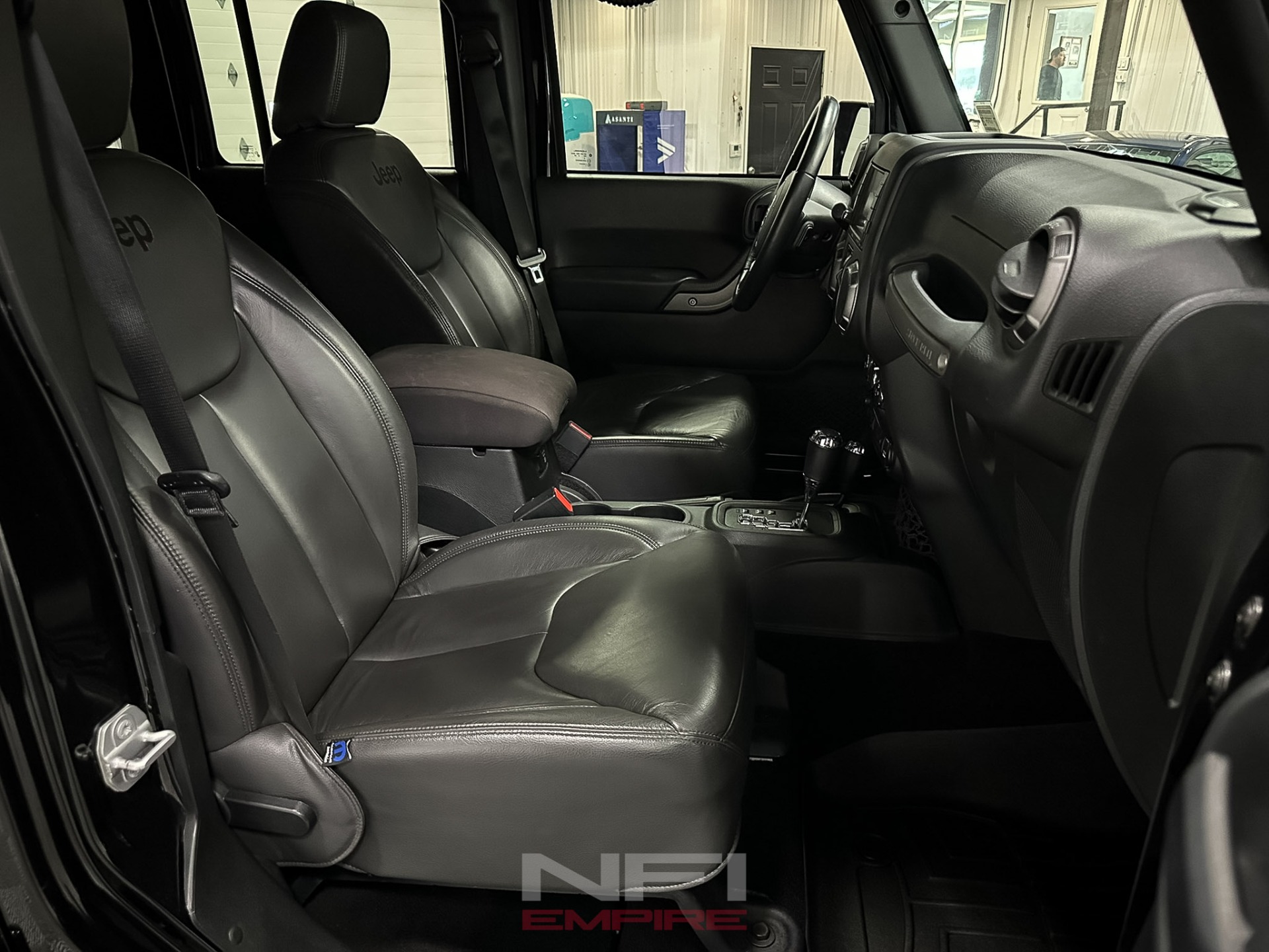 2018 Jeep Wrangler Unlimited 35