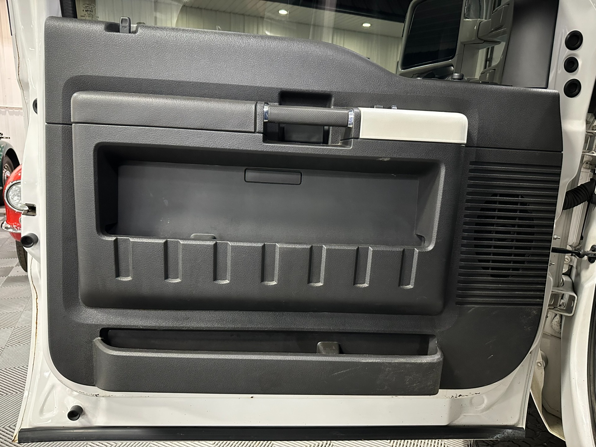 2015 Ford F250 Super Duty Crew Cab 33