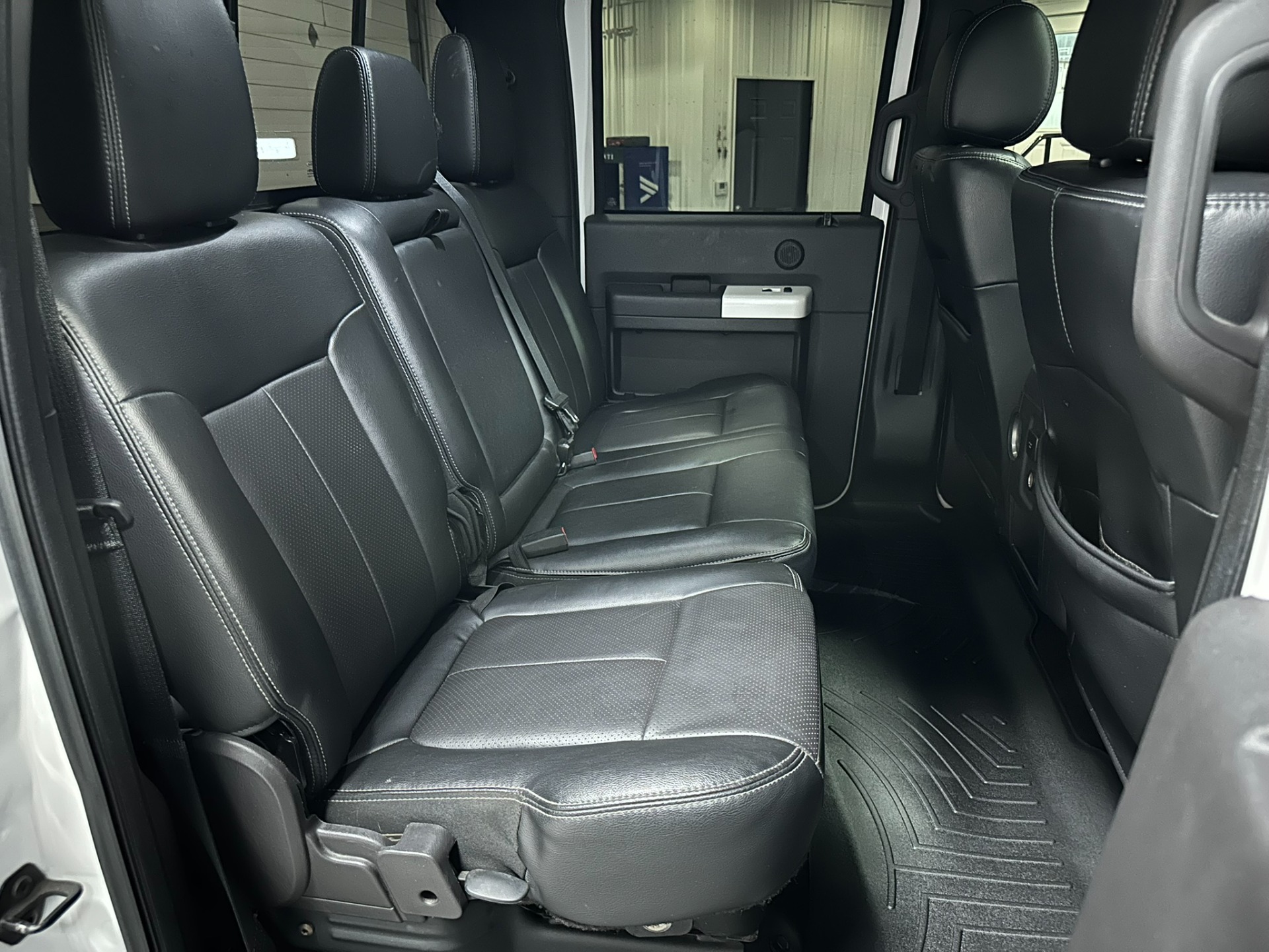 2015 Ford F250 Super Duty Crew Cab 41