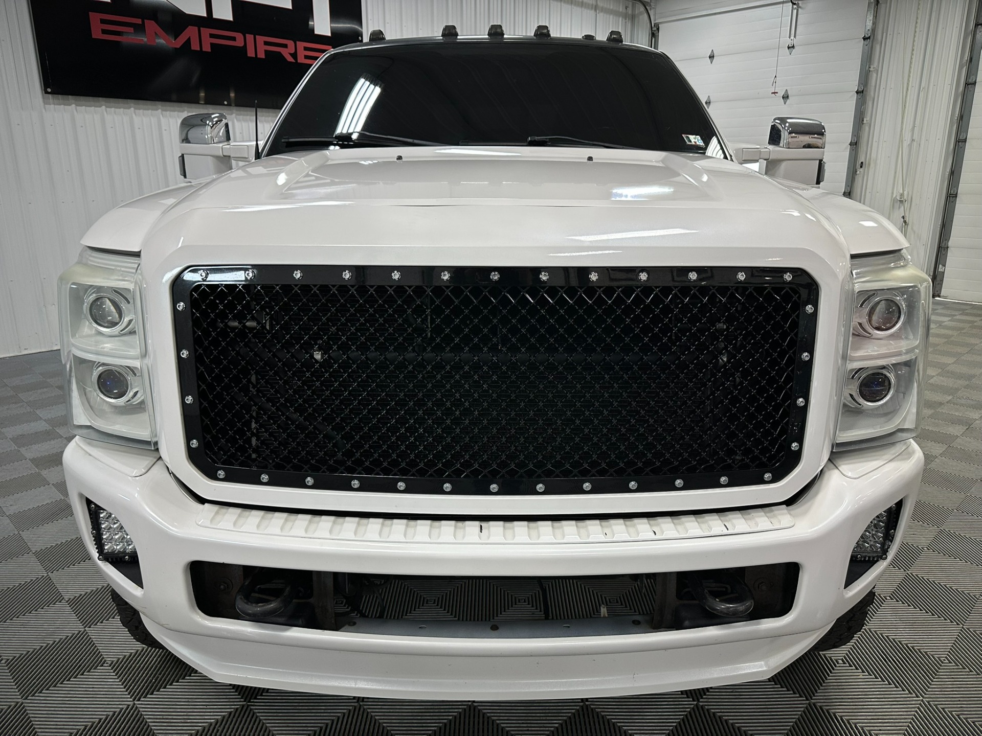 2015 Ford F250 Super Duty Crew Cab 4