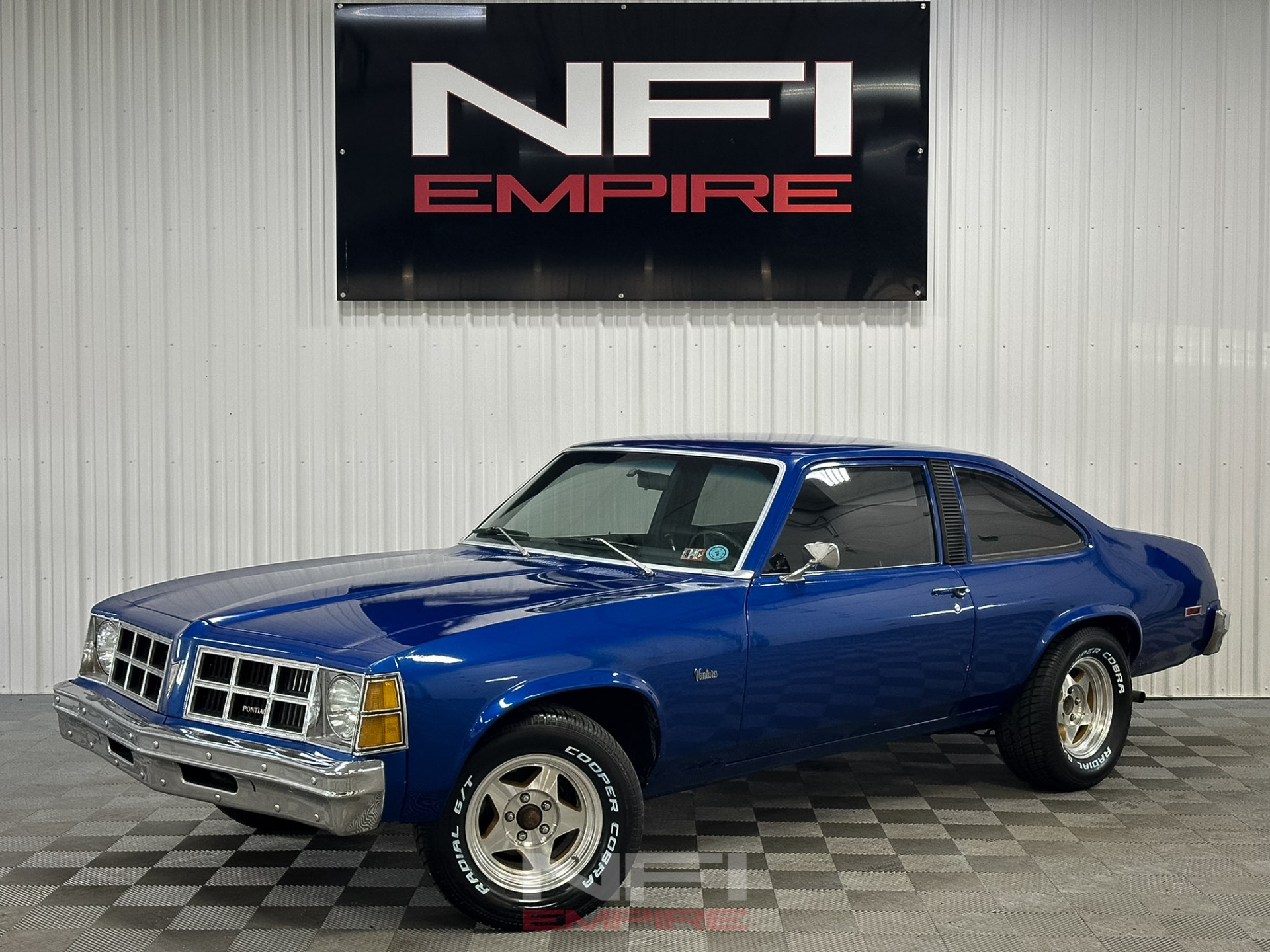 1977 Pontiac Venture 1