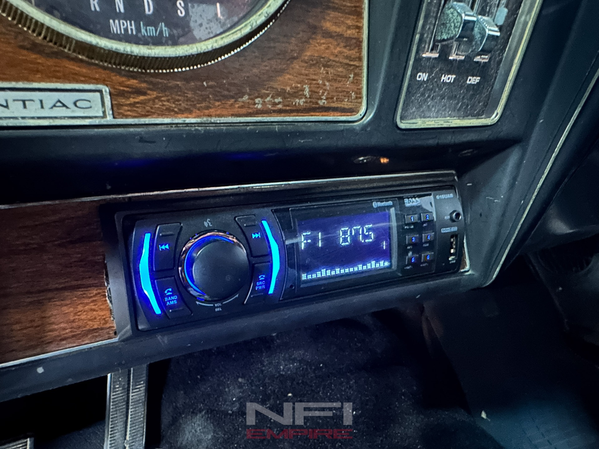 1977 Pontiac Venture 25