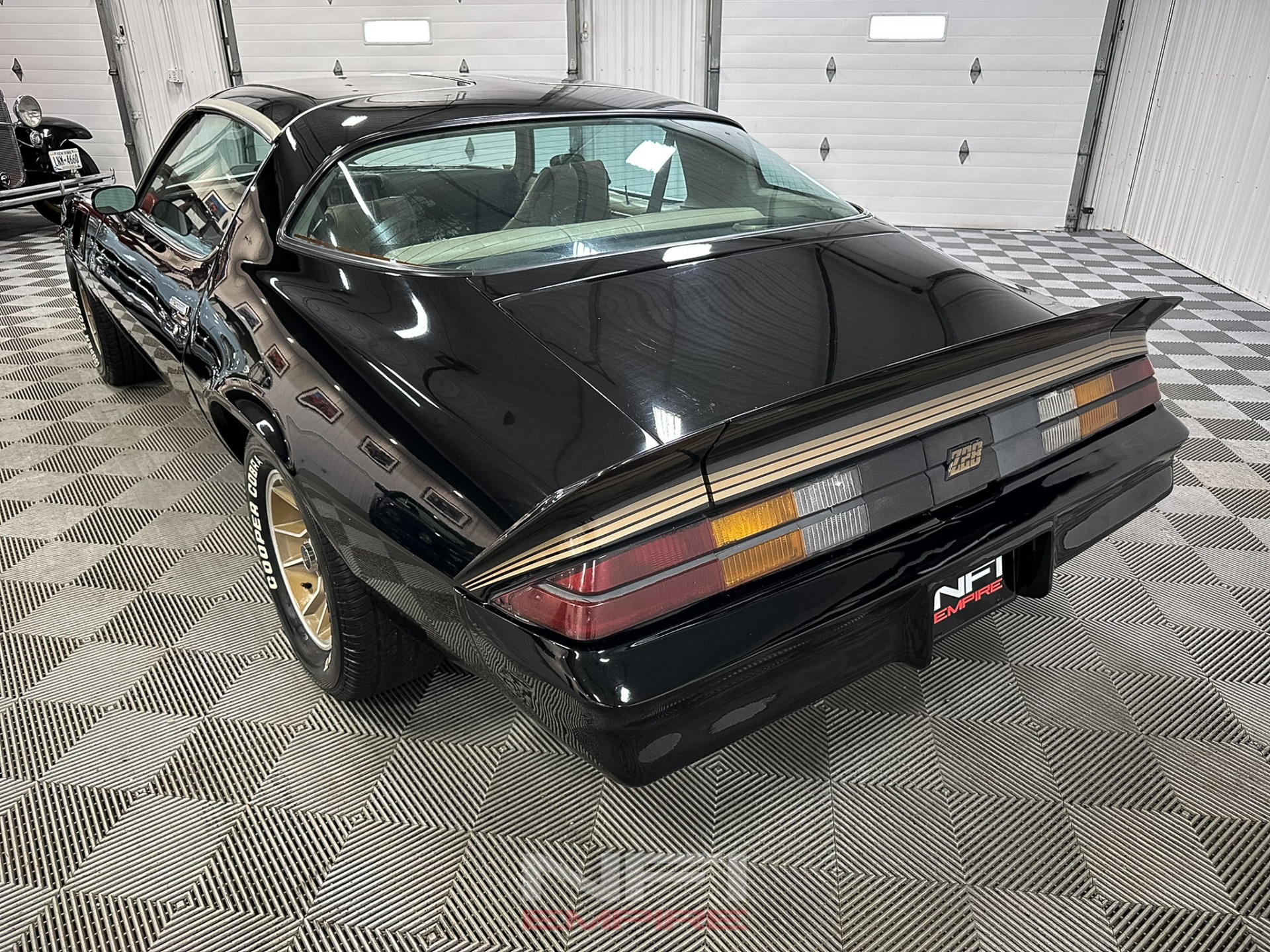 1981 Chevrolet Camaro 10