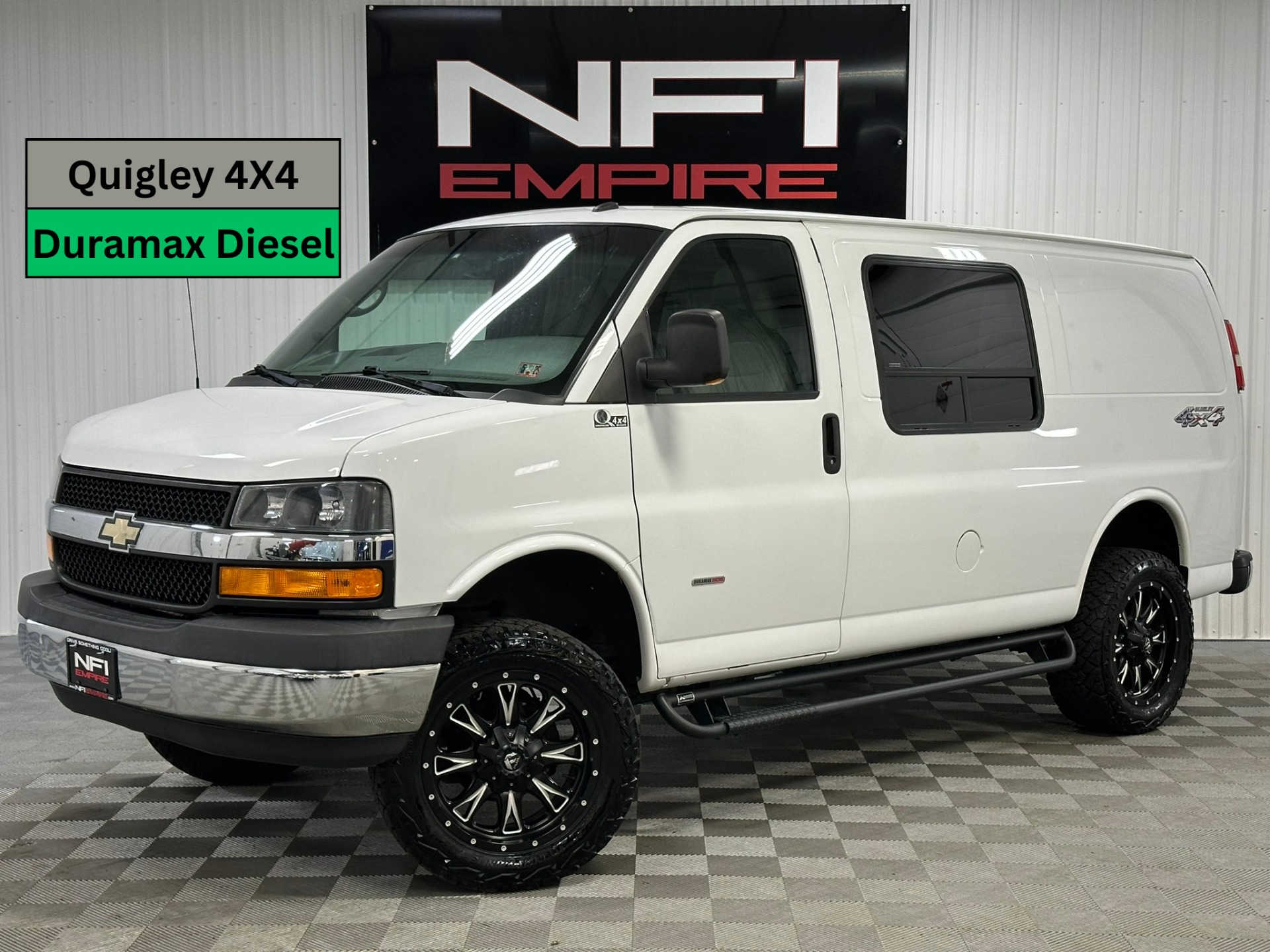2015 Chevrolet Express 3500 Cargo 1