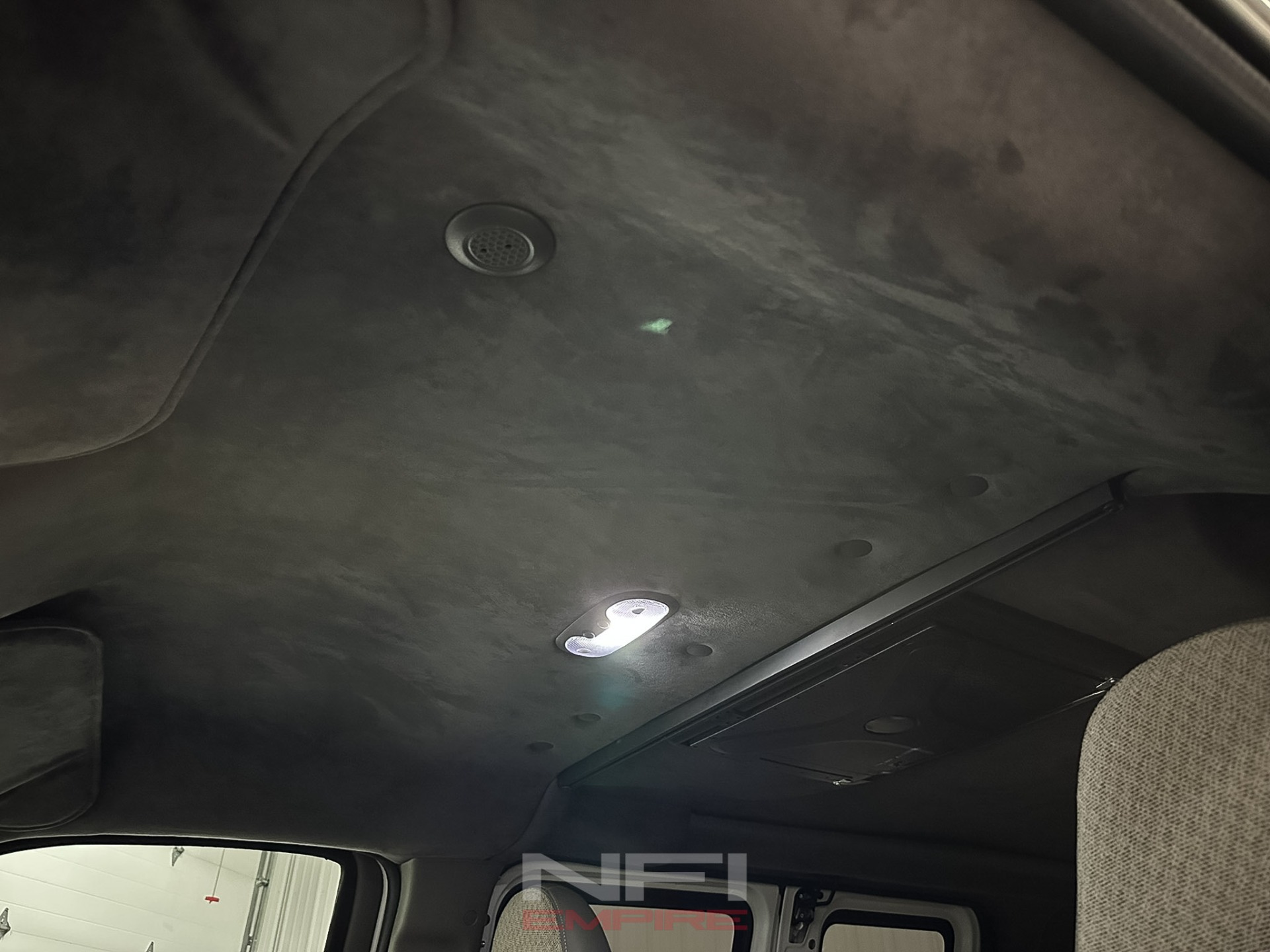 2015 Chevrolet Express 3500 Cargo 34
