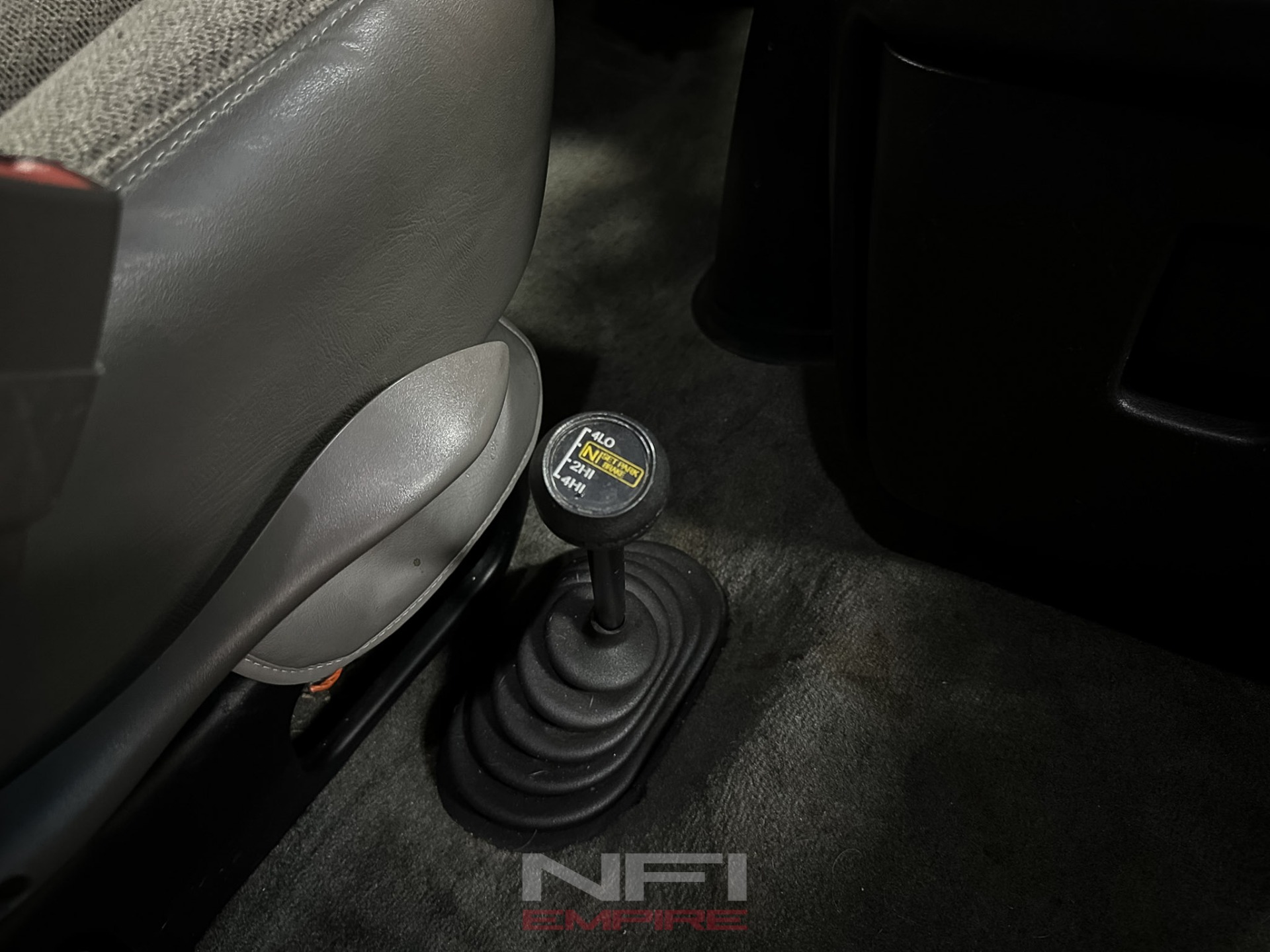2015 Chevrolet Express 3500 Cargo 38