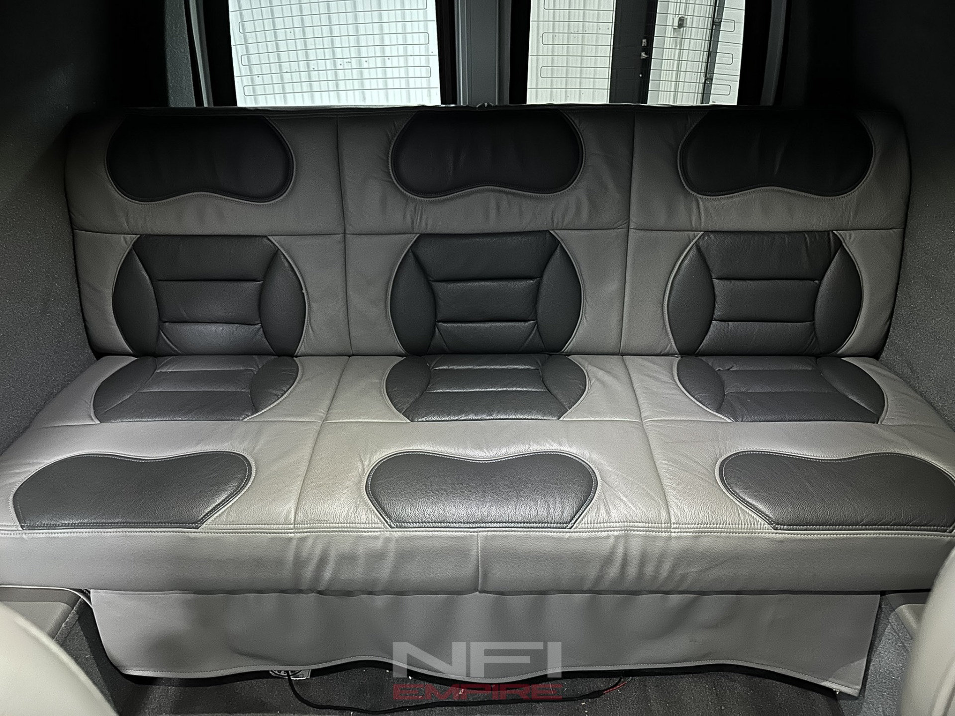 2015 Chevrolet Express 3500 Cargo 46
