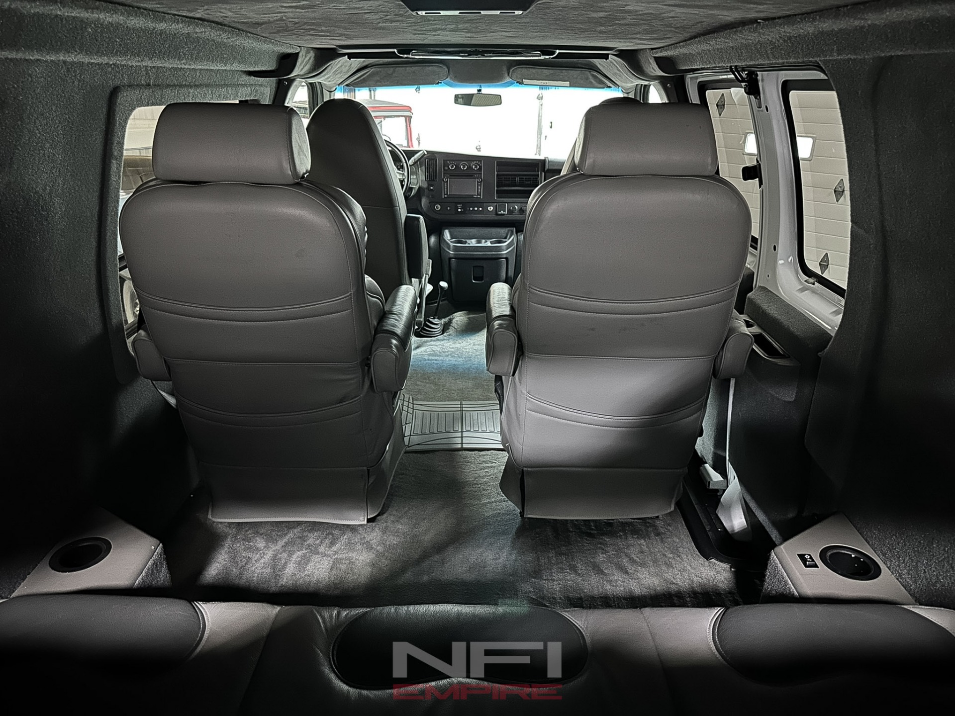 2015 Chevrolet Express 3500 Cargo 53