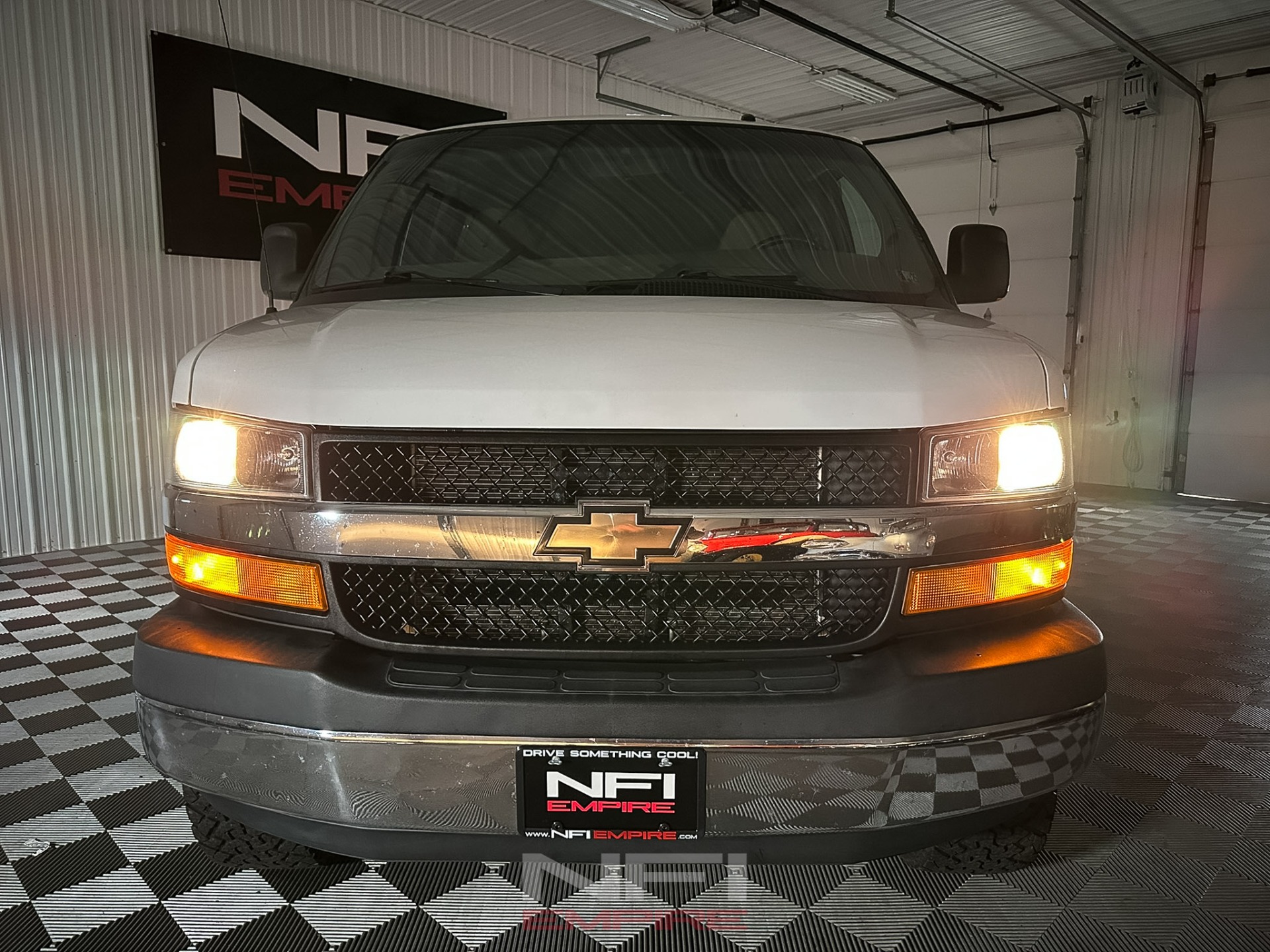 2015 Chevrolet Express 3500 Cargo 60