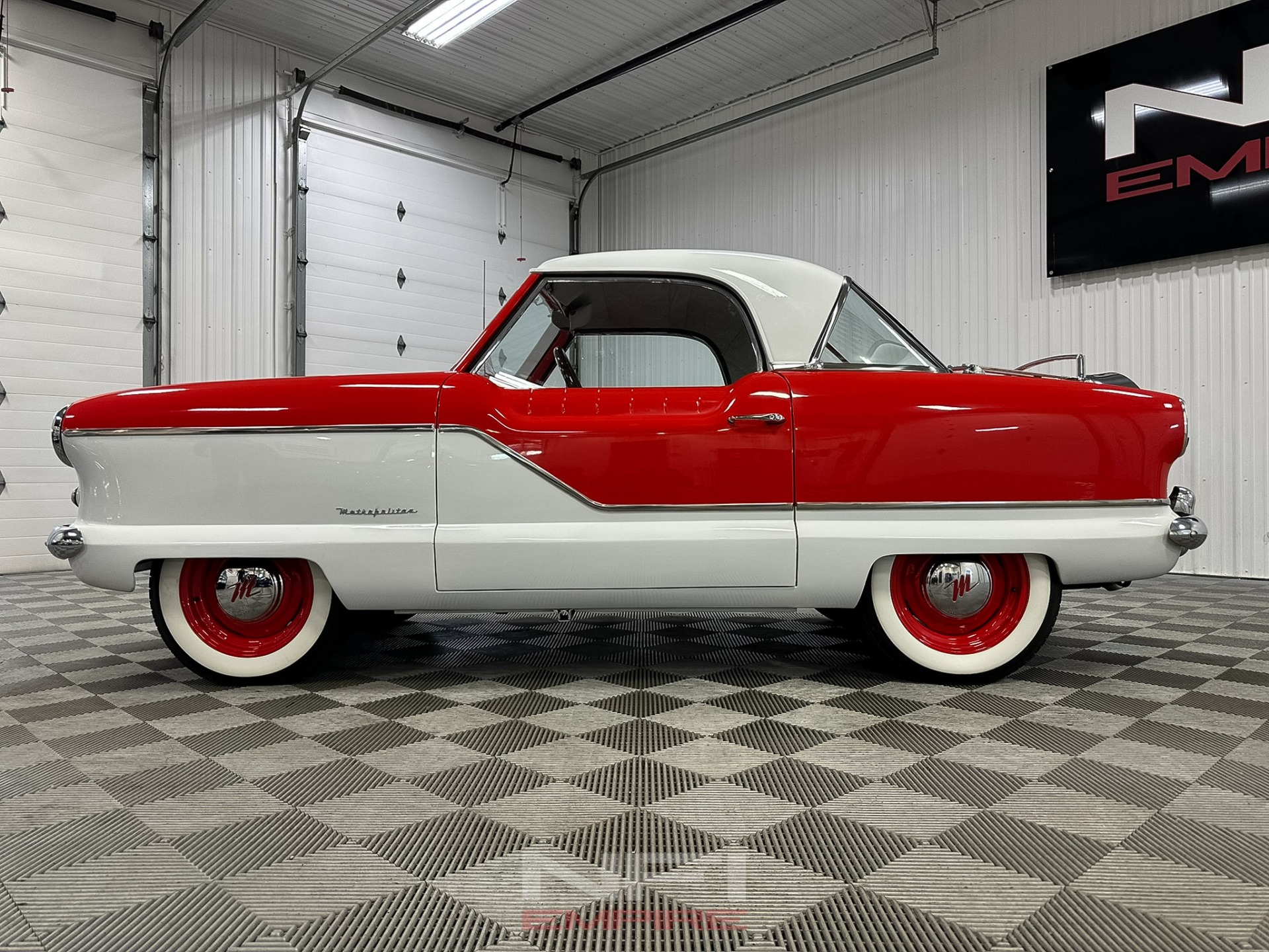 1956 Nash Metropolitan 10
