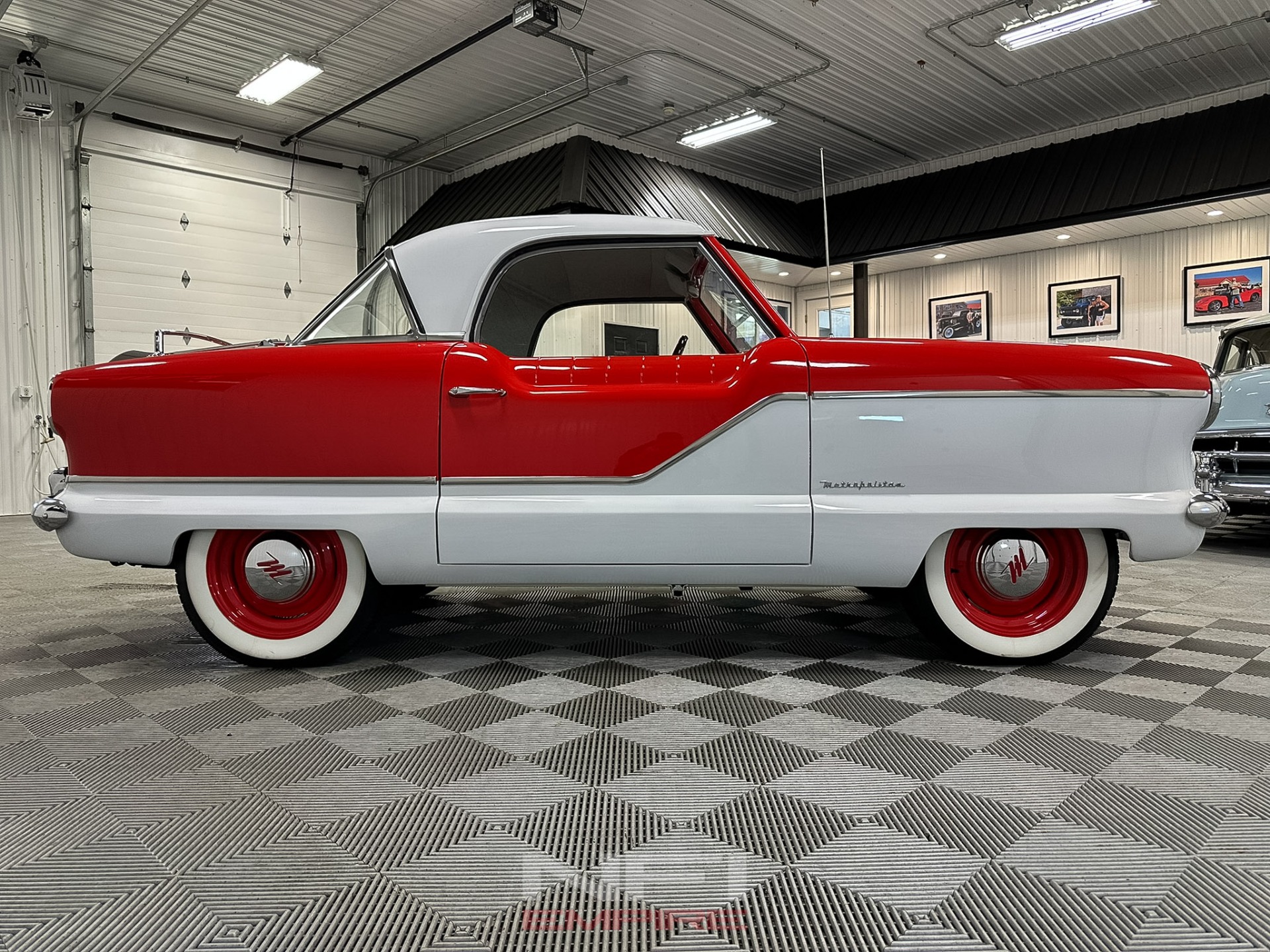1956 Nash Metropolitan 16