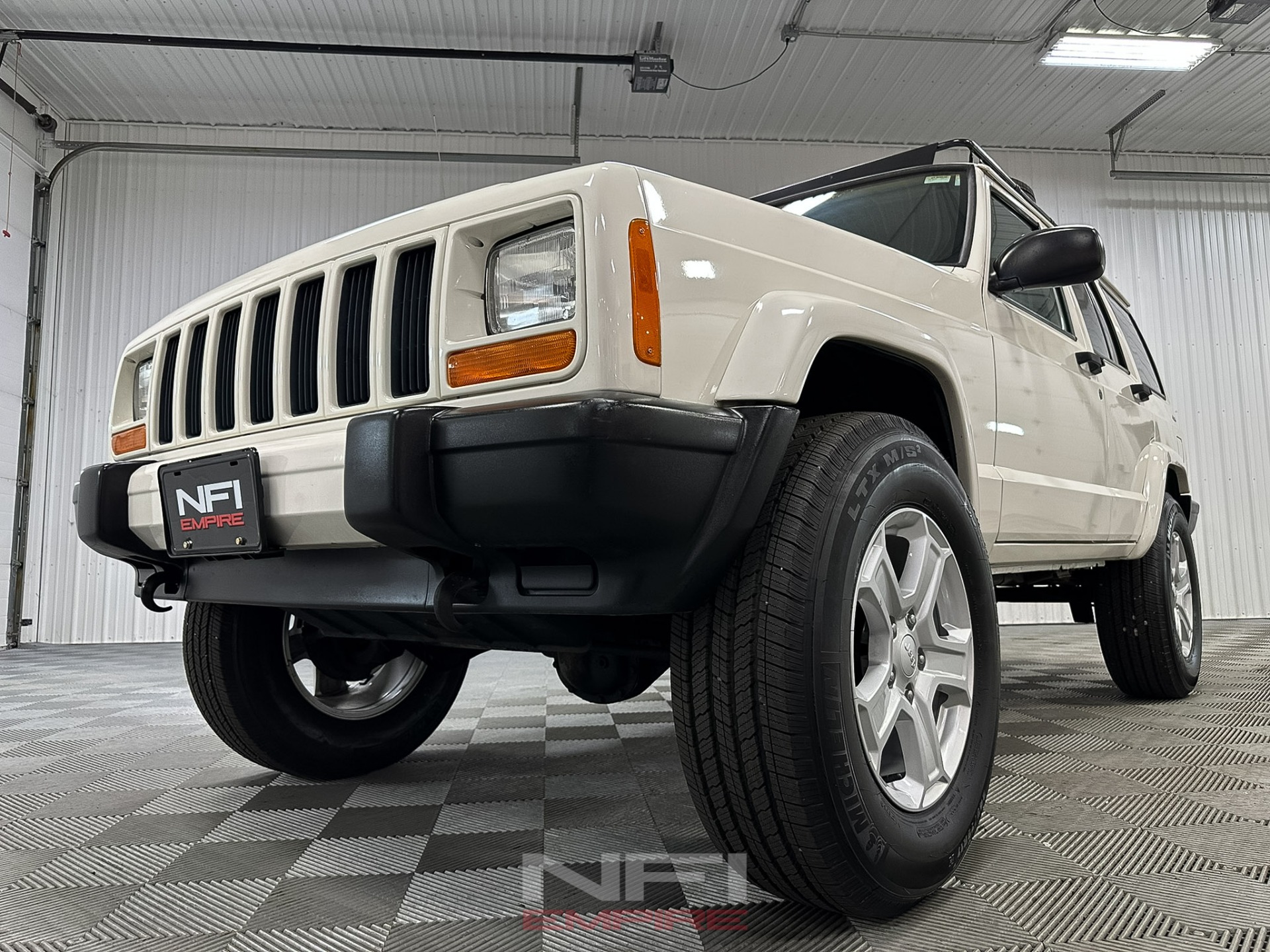 2001 Jeep Cherokee 13