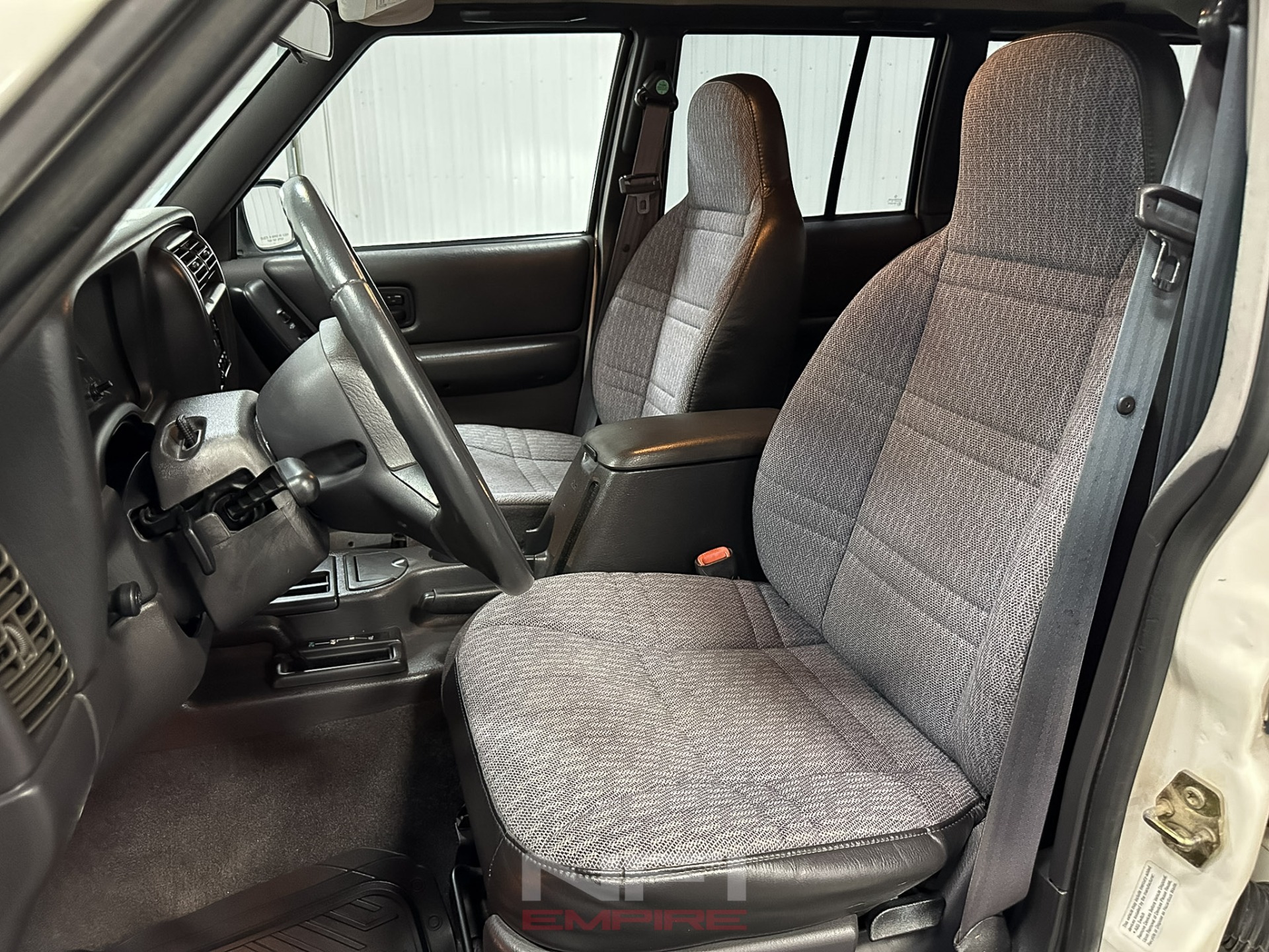 2001 Jeep Cherokee 24