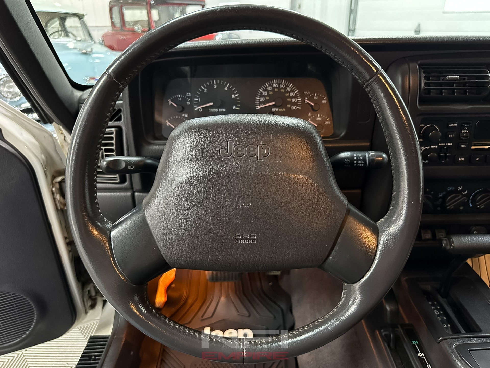 2001 Jeep Cherokee 25