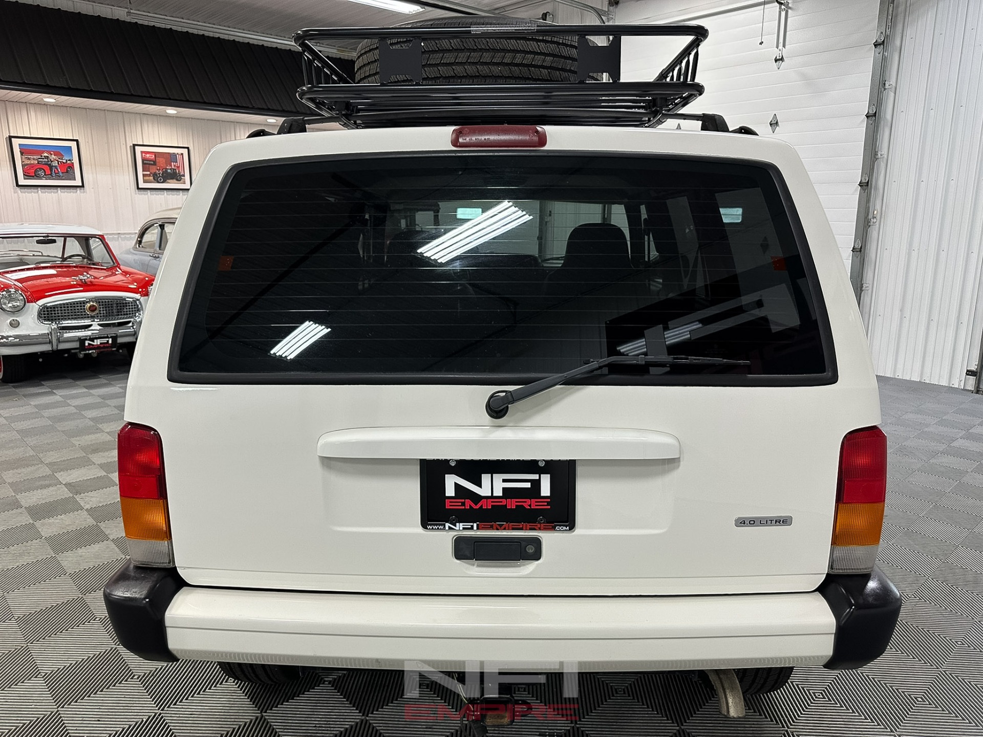2001 Jeep Cherokee 9