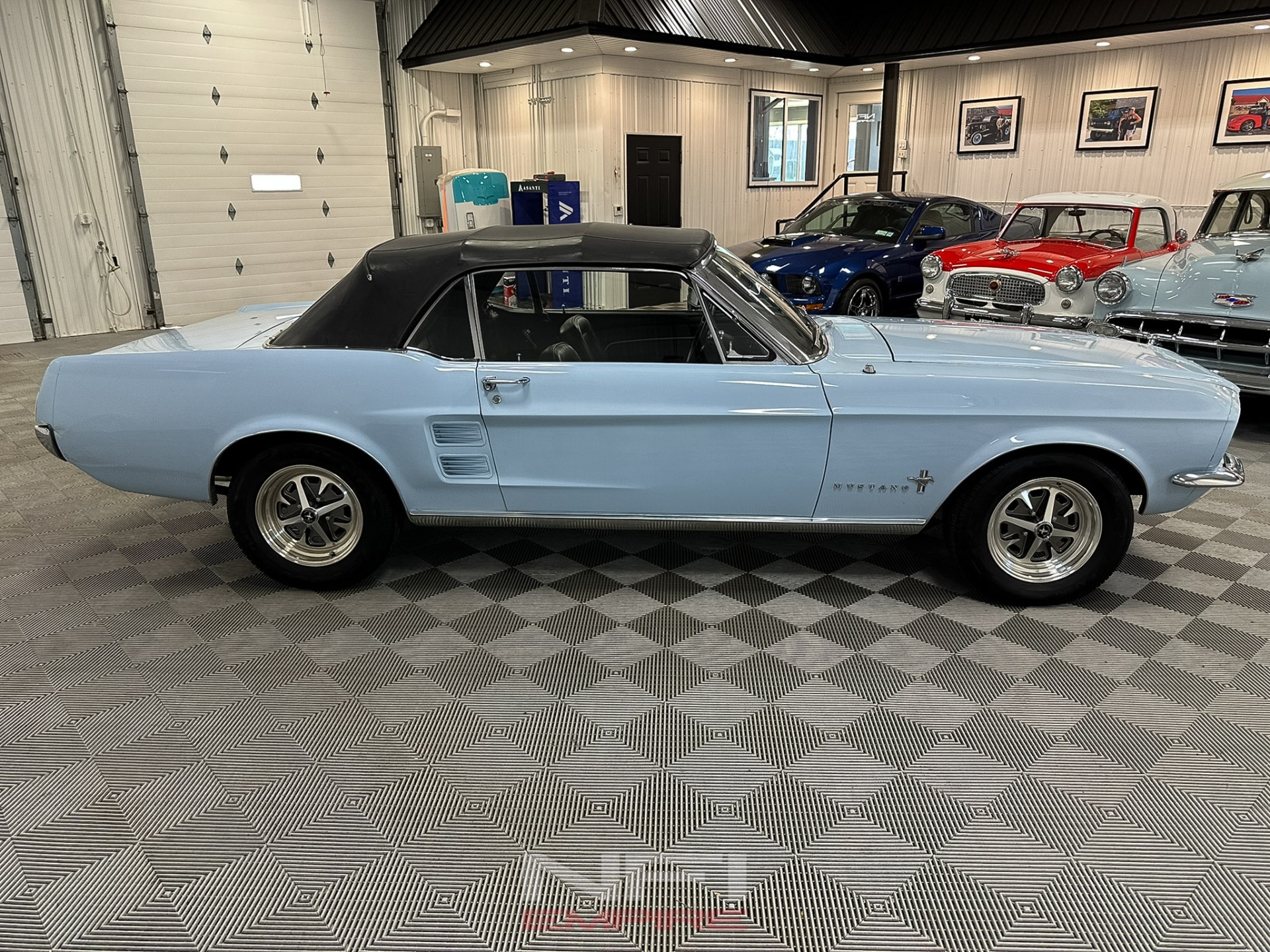 1967 Ford Mustang 13
