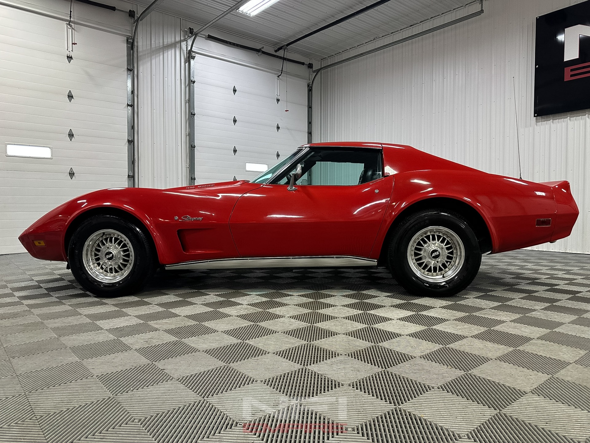 1974 Chevrolet Corvette 11