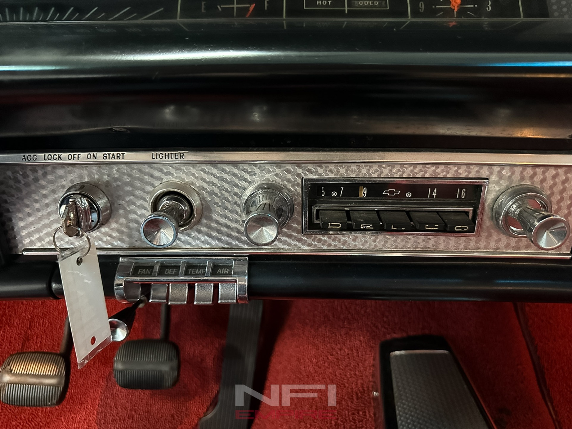 1963 Chevrolet Impala 29