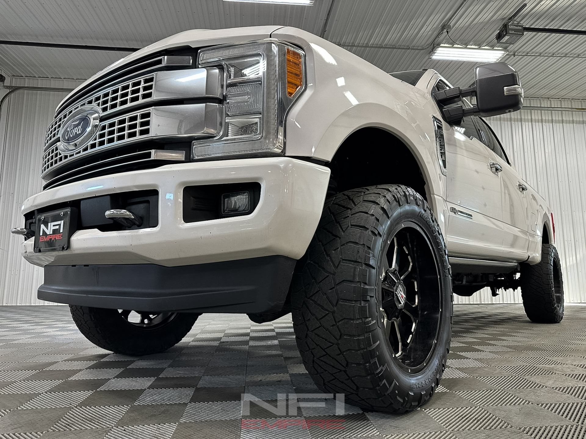 2017 Ford F350 Super Duty Crew Cab 13