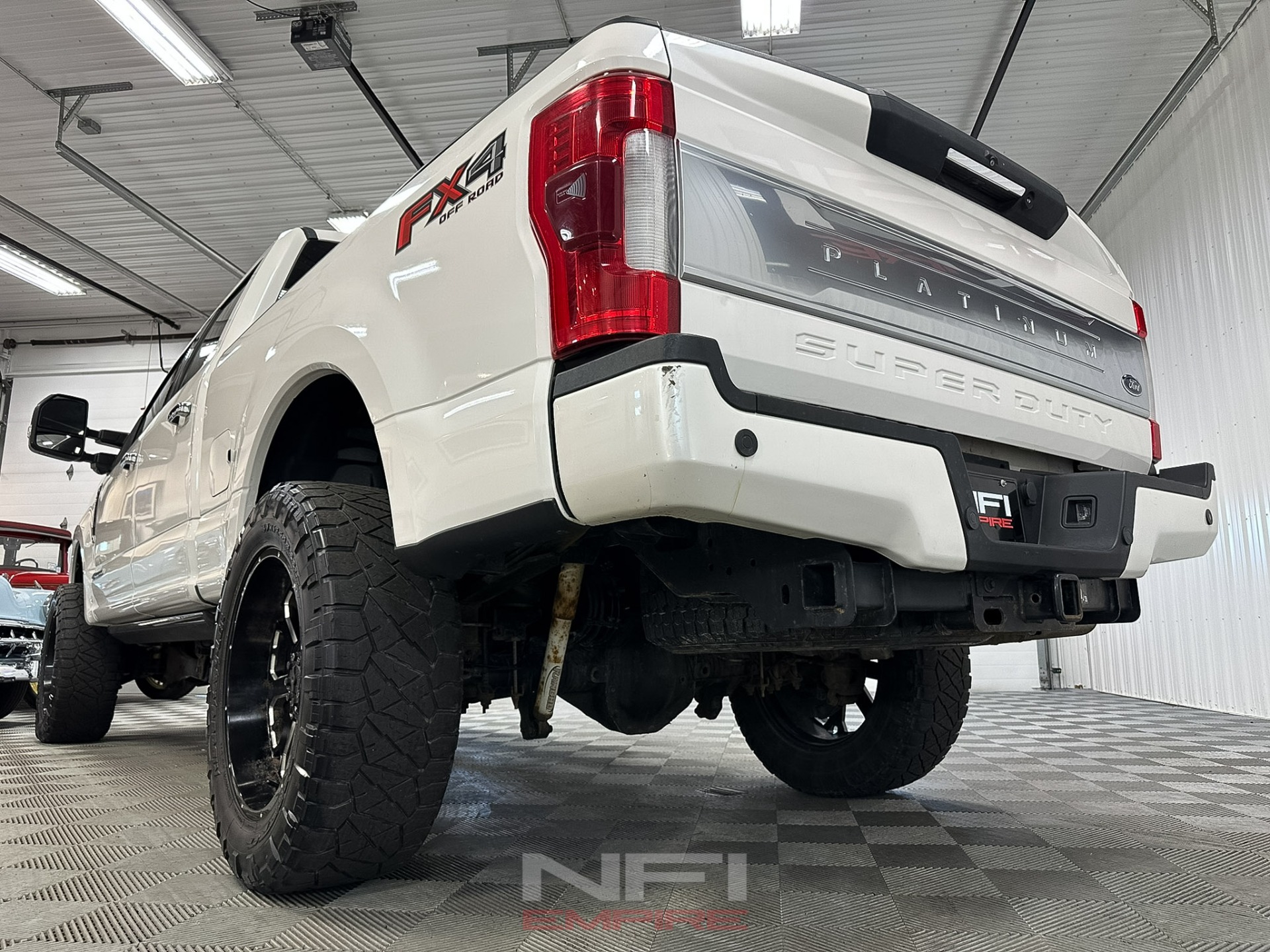 2017 Ford F350 Super Duty Crew Cab 21