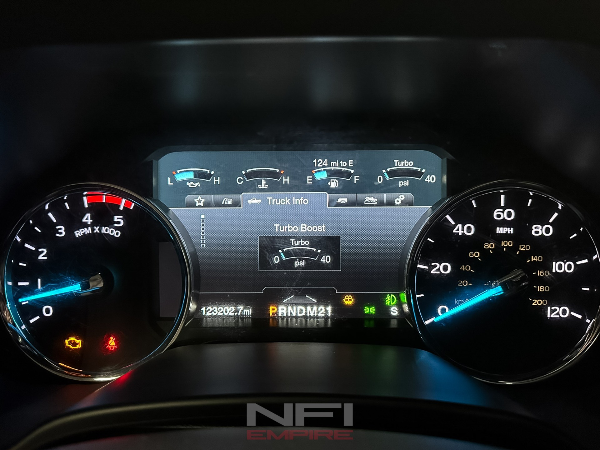2017 Ford F350 Super Duty Crew Cab 26