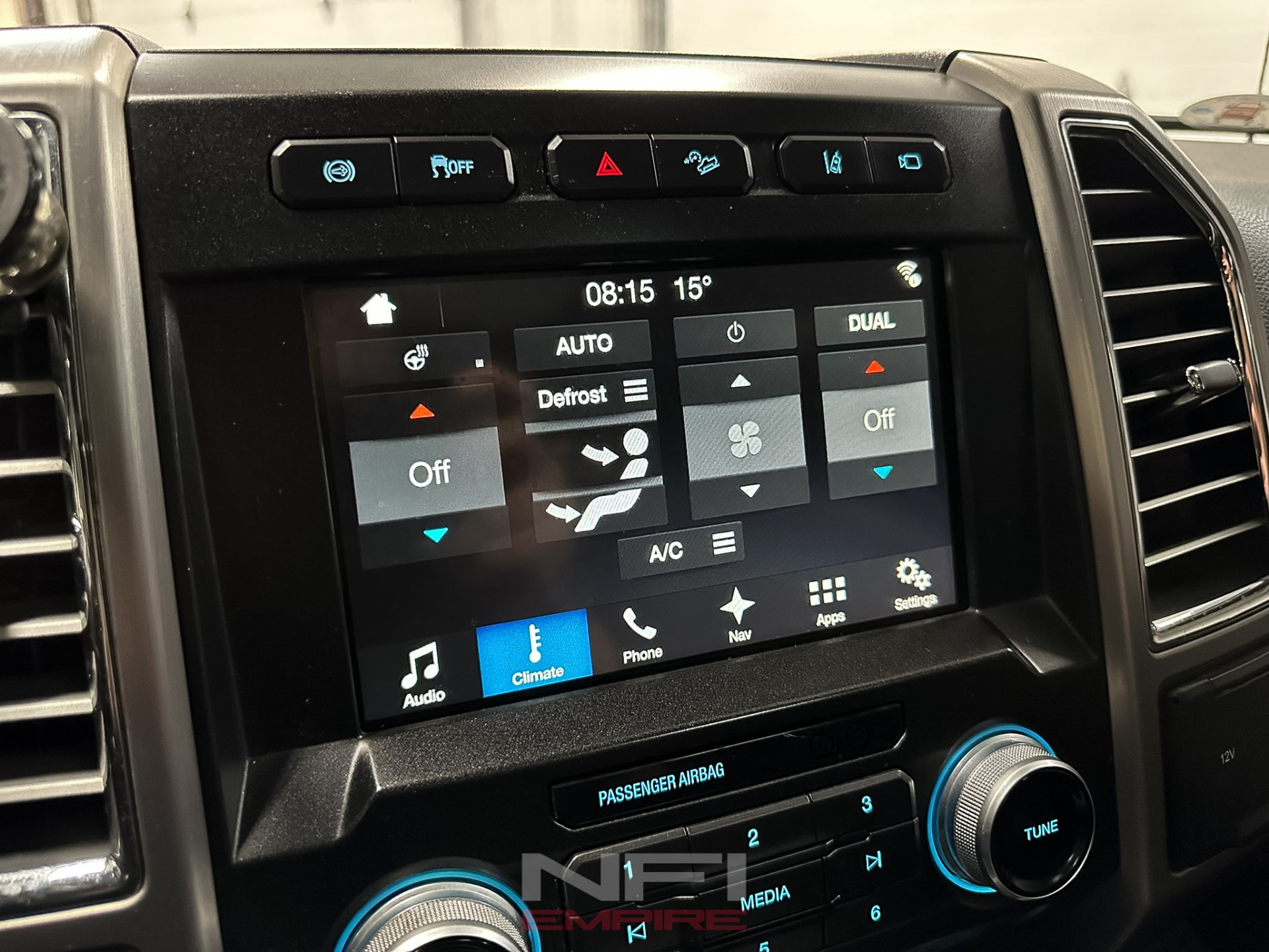2017 Ford F350 Super Duty Crew Cab 30