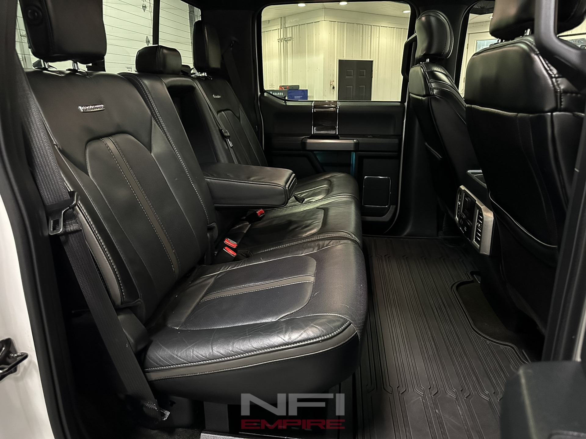 2017 Ford F350 Super Duty Crew Cab 43