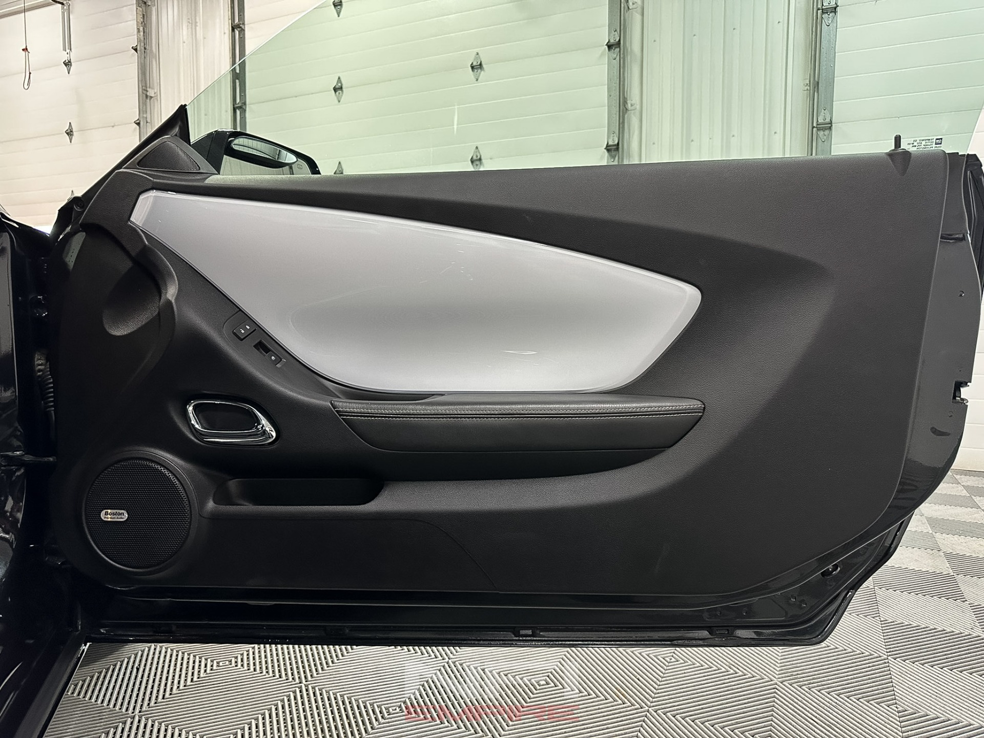 2012 Chevrolet Camaro 40