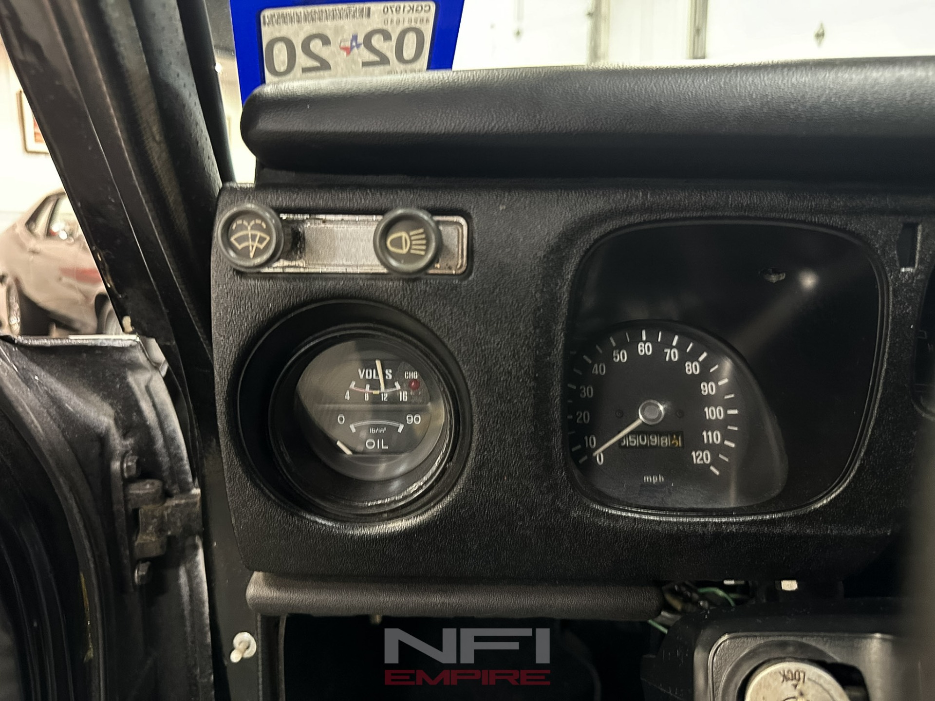 1970 Datsun 510 26
