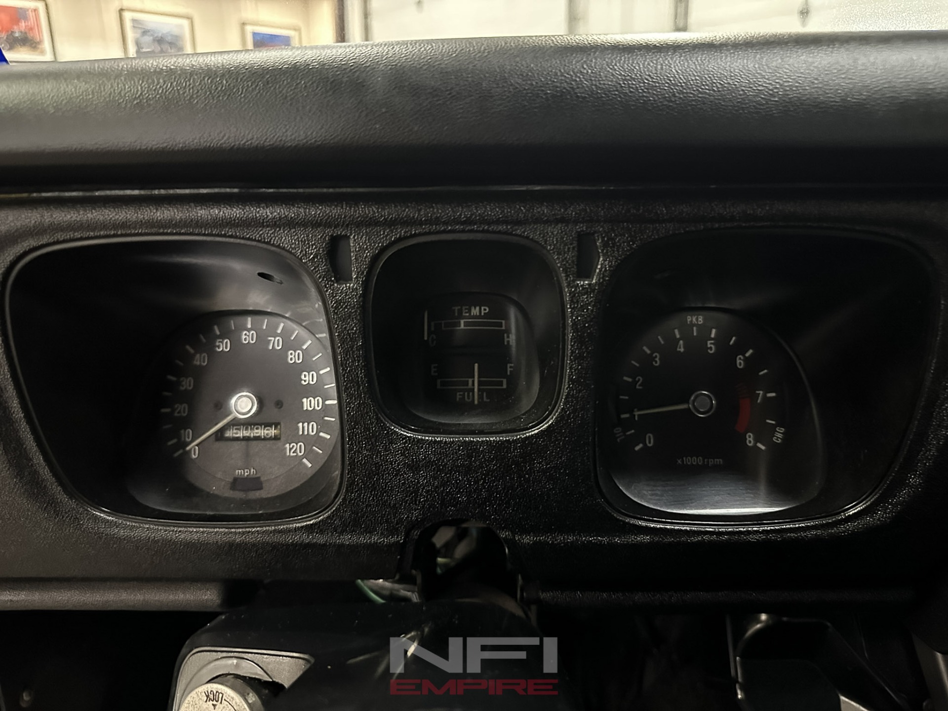 1970 Datsun 510 27