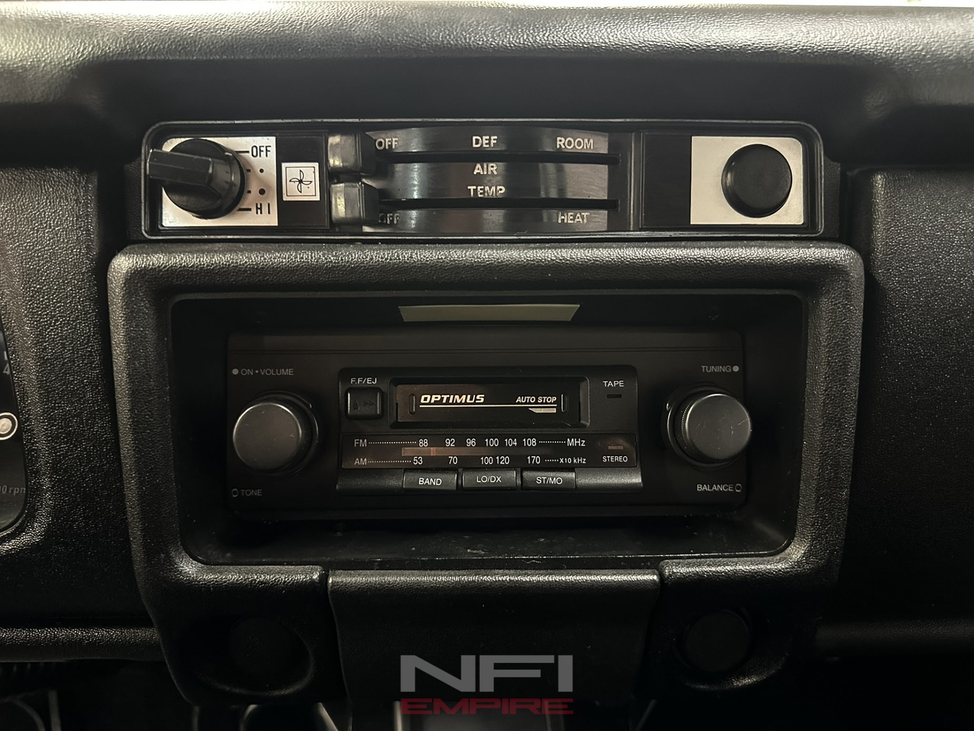 1970 Datsun 510 29