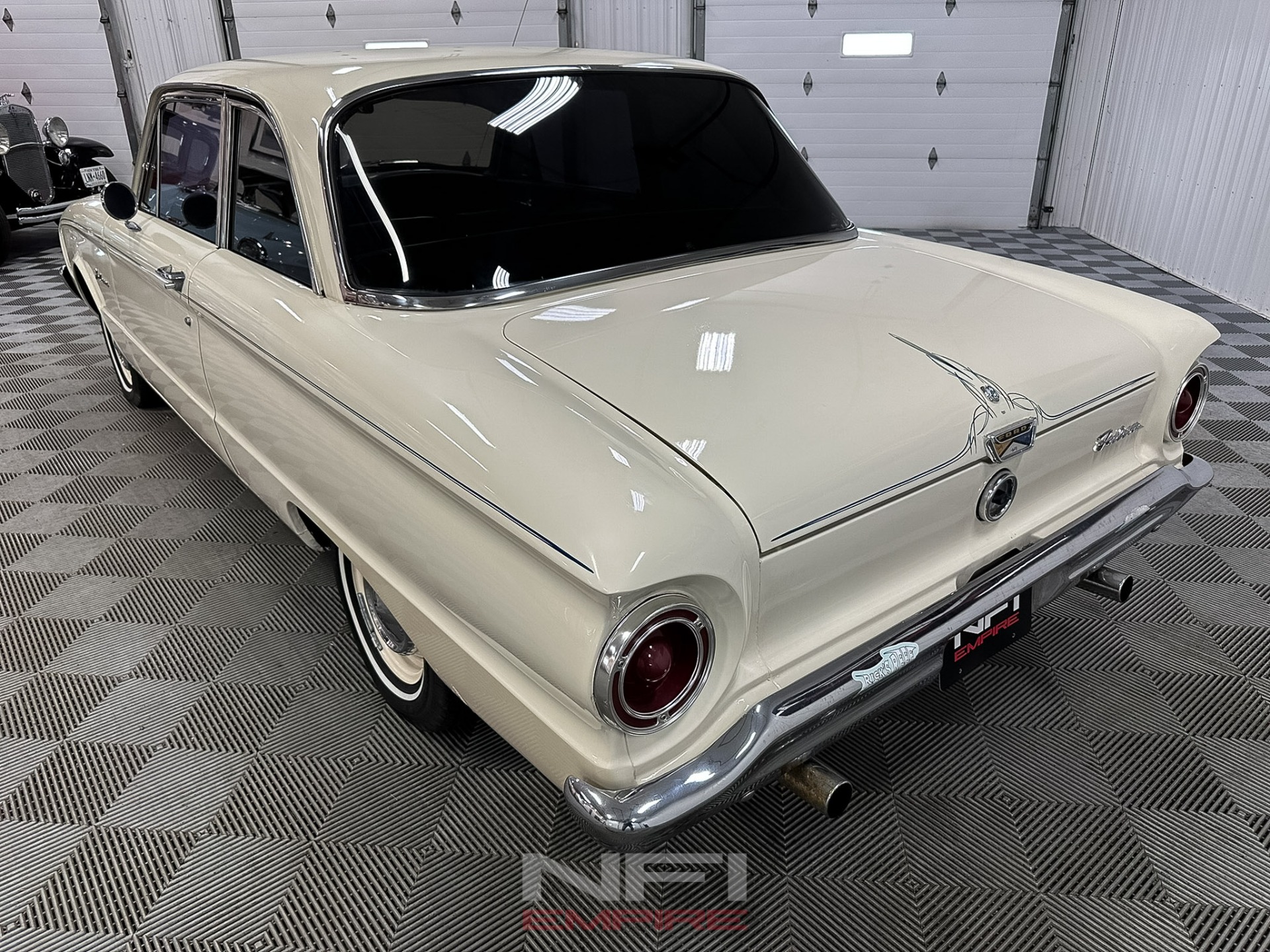 1960 Ford Falcon 10
